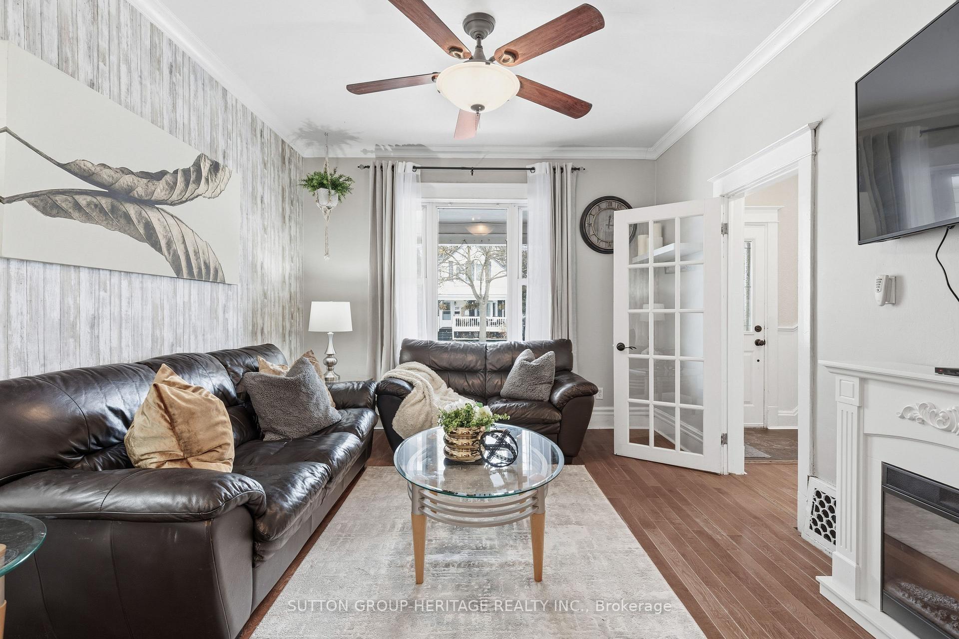 Photo 9 of 211 Gliddon Avenue, Oshawa, Central — HOMEH