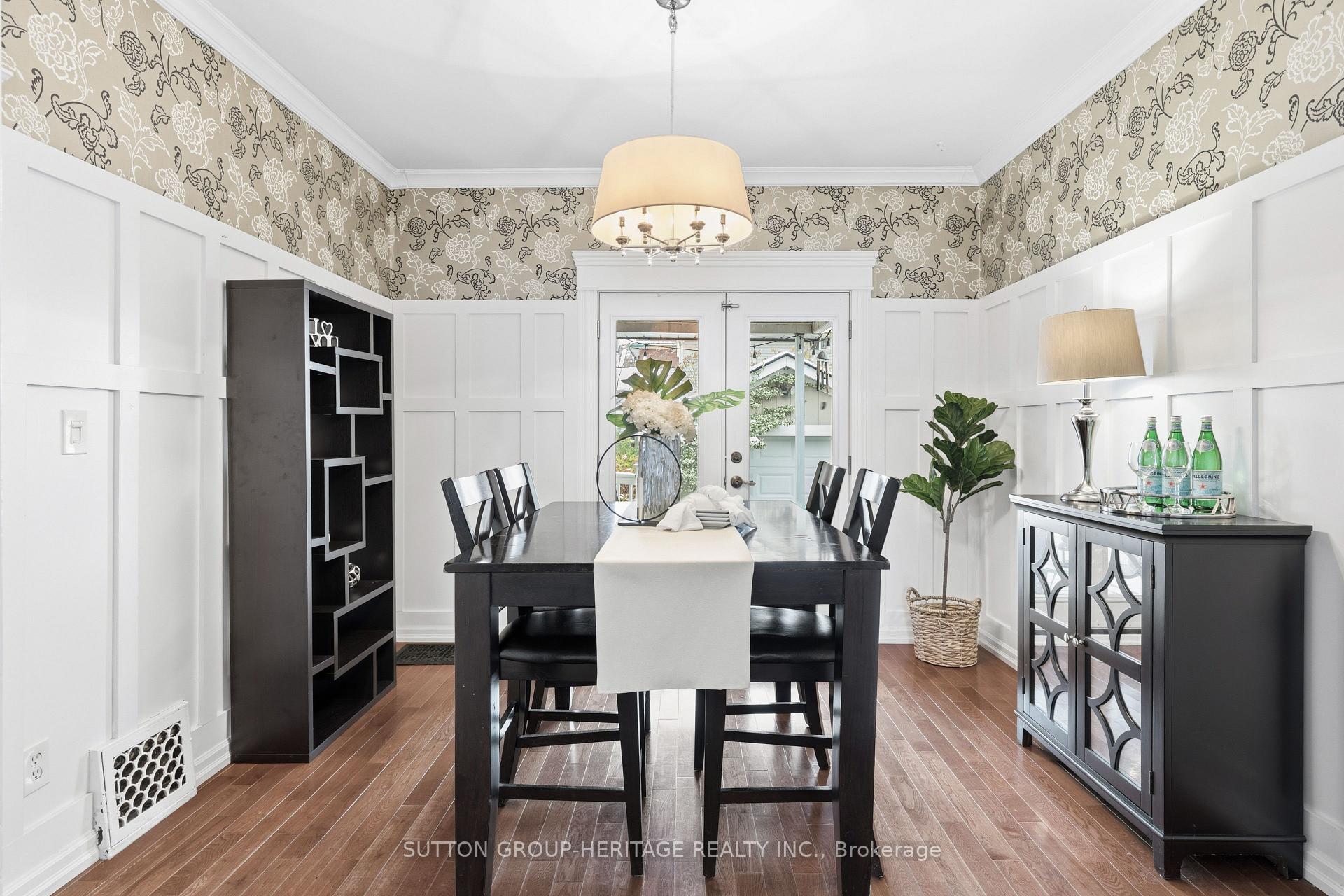 Photo 16 of 211 Gliddon Avenue, Oshawa, Central — HOMEH