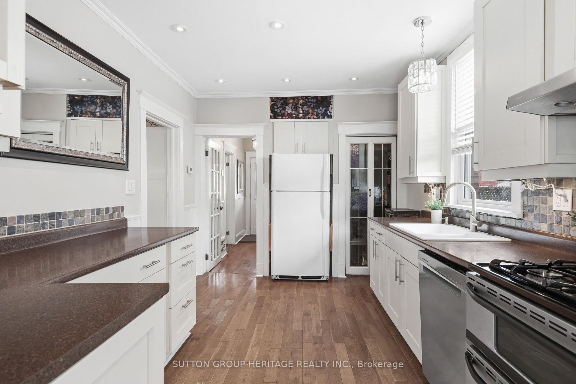 Photo 20 of 211 Gliddon Avenue, Oshawa, Central — HOMEH