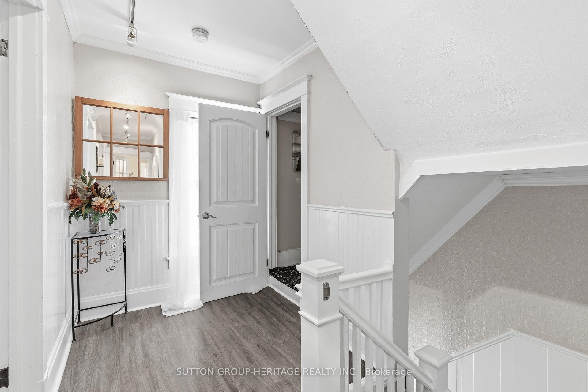 Photo 25 of 211 Gliddon Avenue, Oshawa, Central — HOMEH
