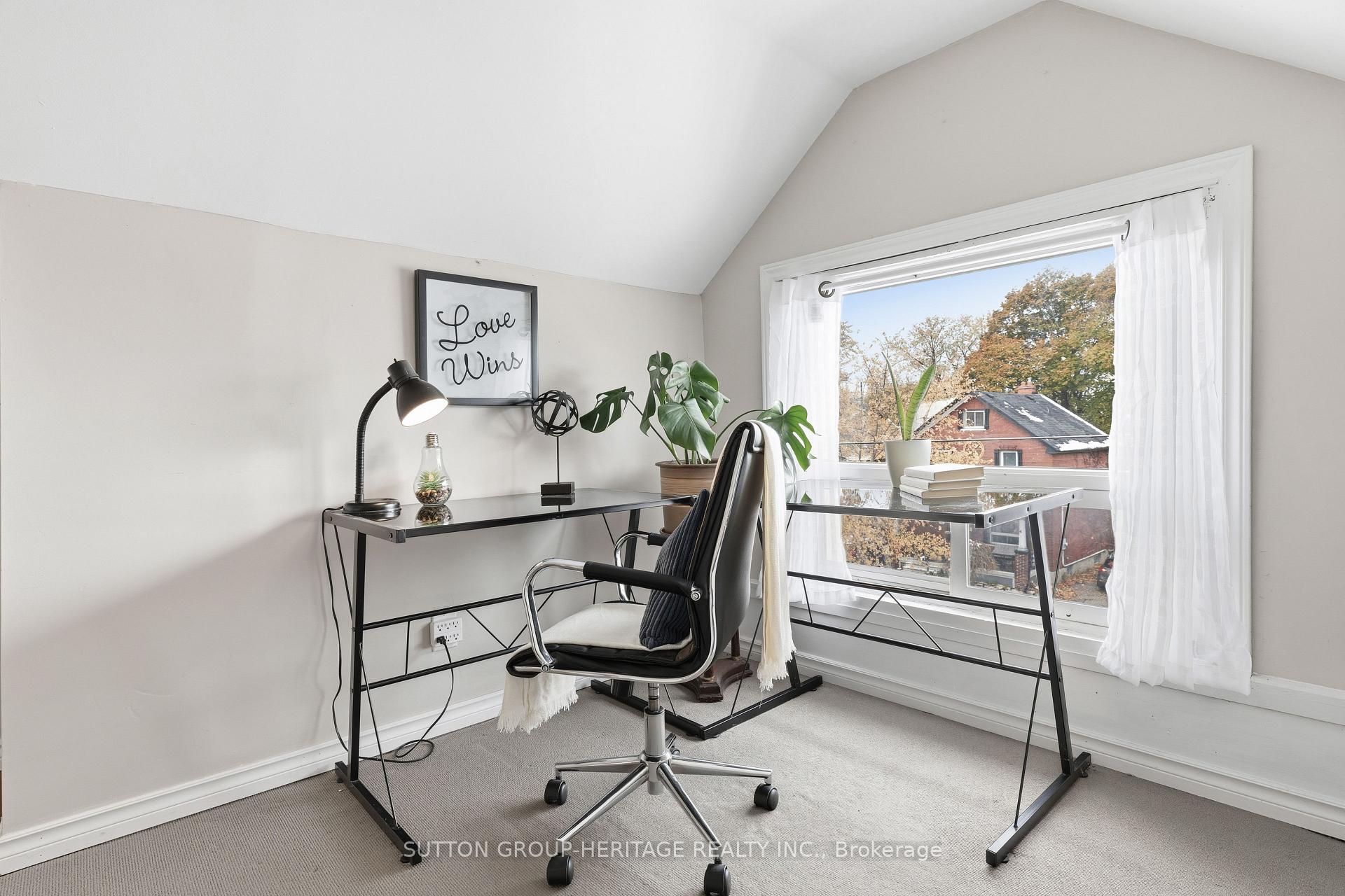 Photo 38 of 211 Gliddon Avenue, Oshawa, Central — HOMEH