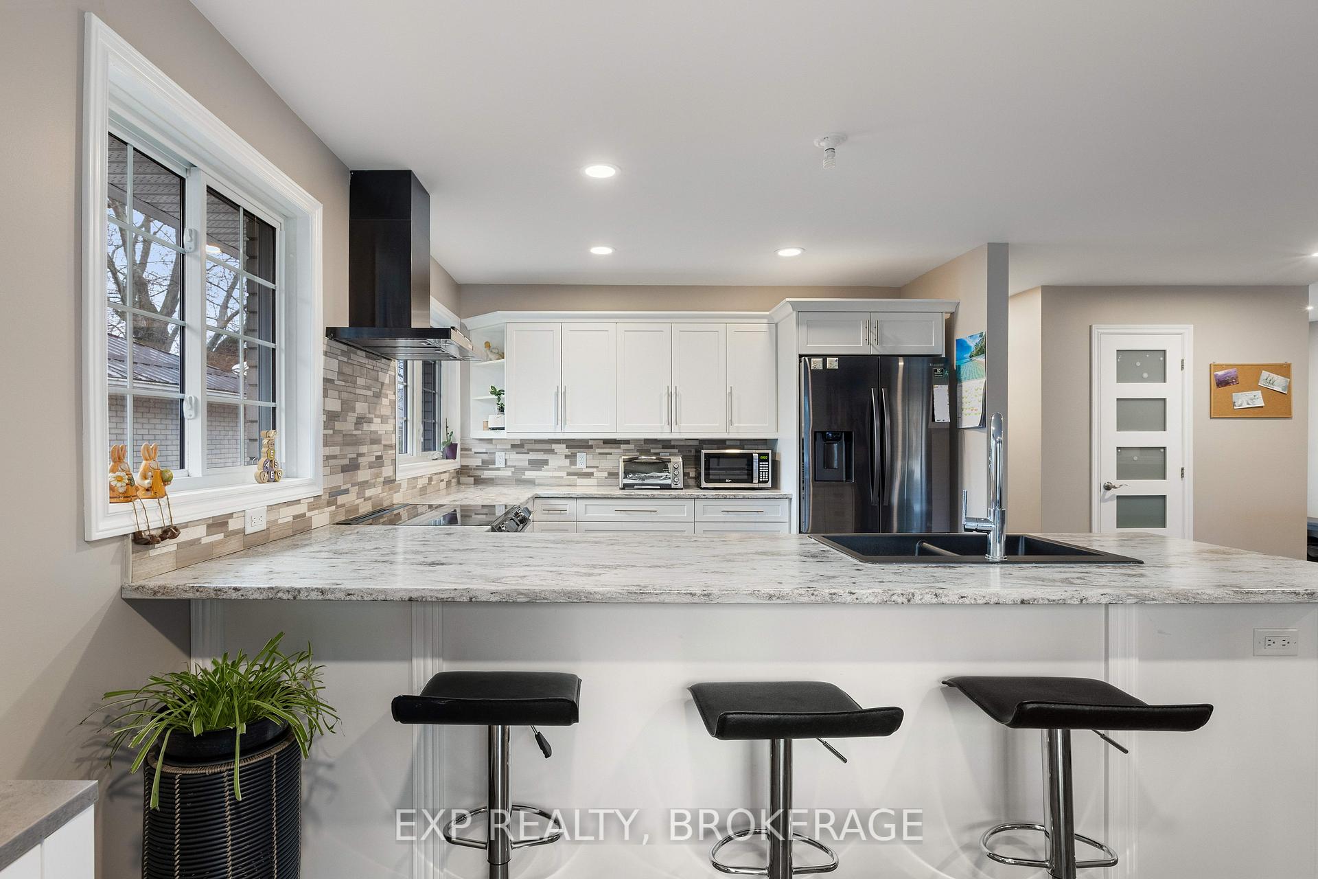 Photo 12 of 1288 Westbrook Road, Kingston, City Northwest — HOMEH