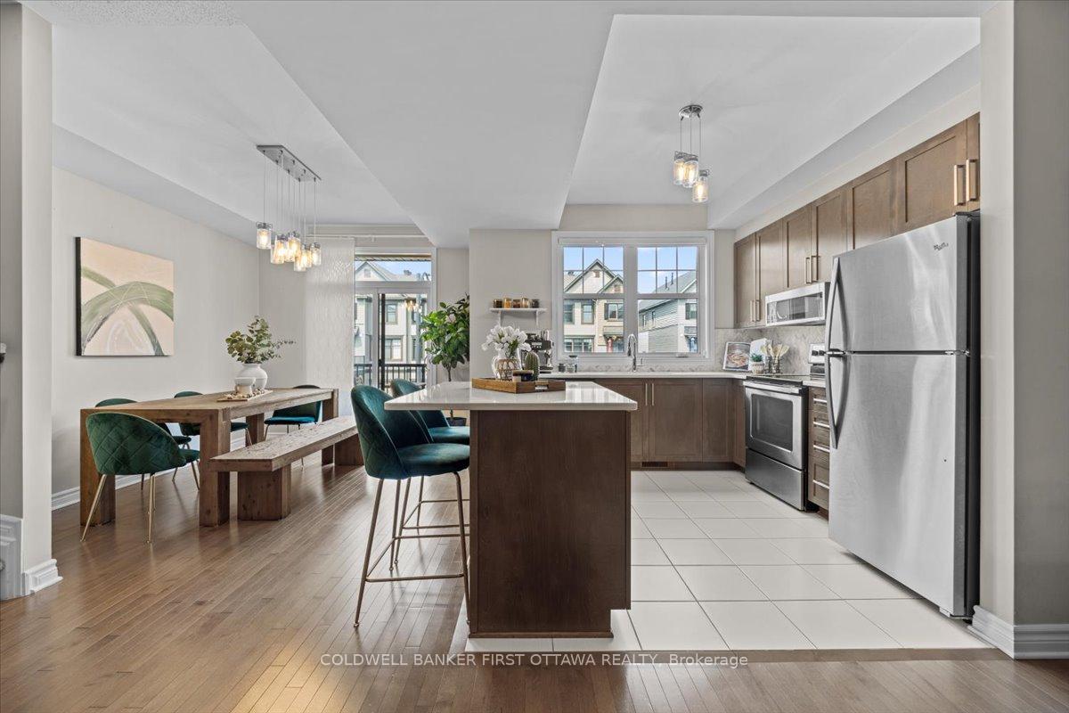 Photo 11 of 329 Citrine Street, Ottawa, Avalon West — HOMEH