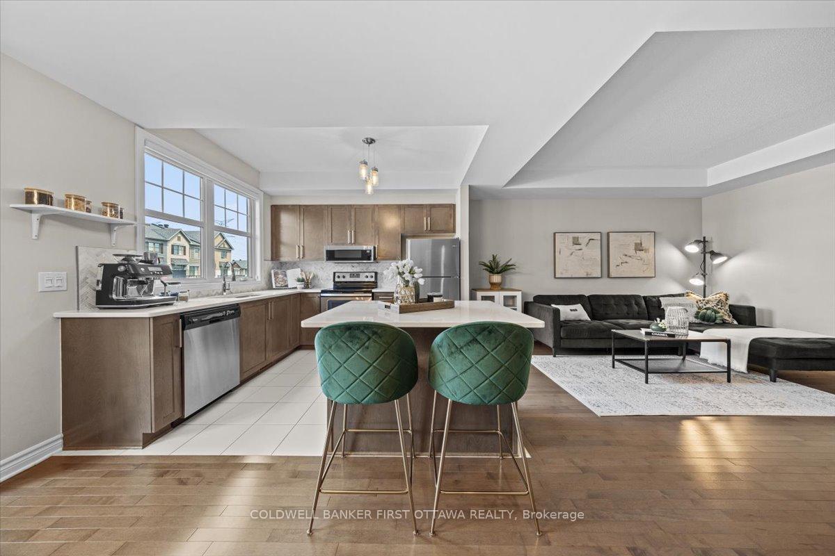 Photo 13 of 329 Citrine Street, Ottawa, Avalon West — HOMEH