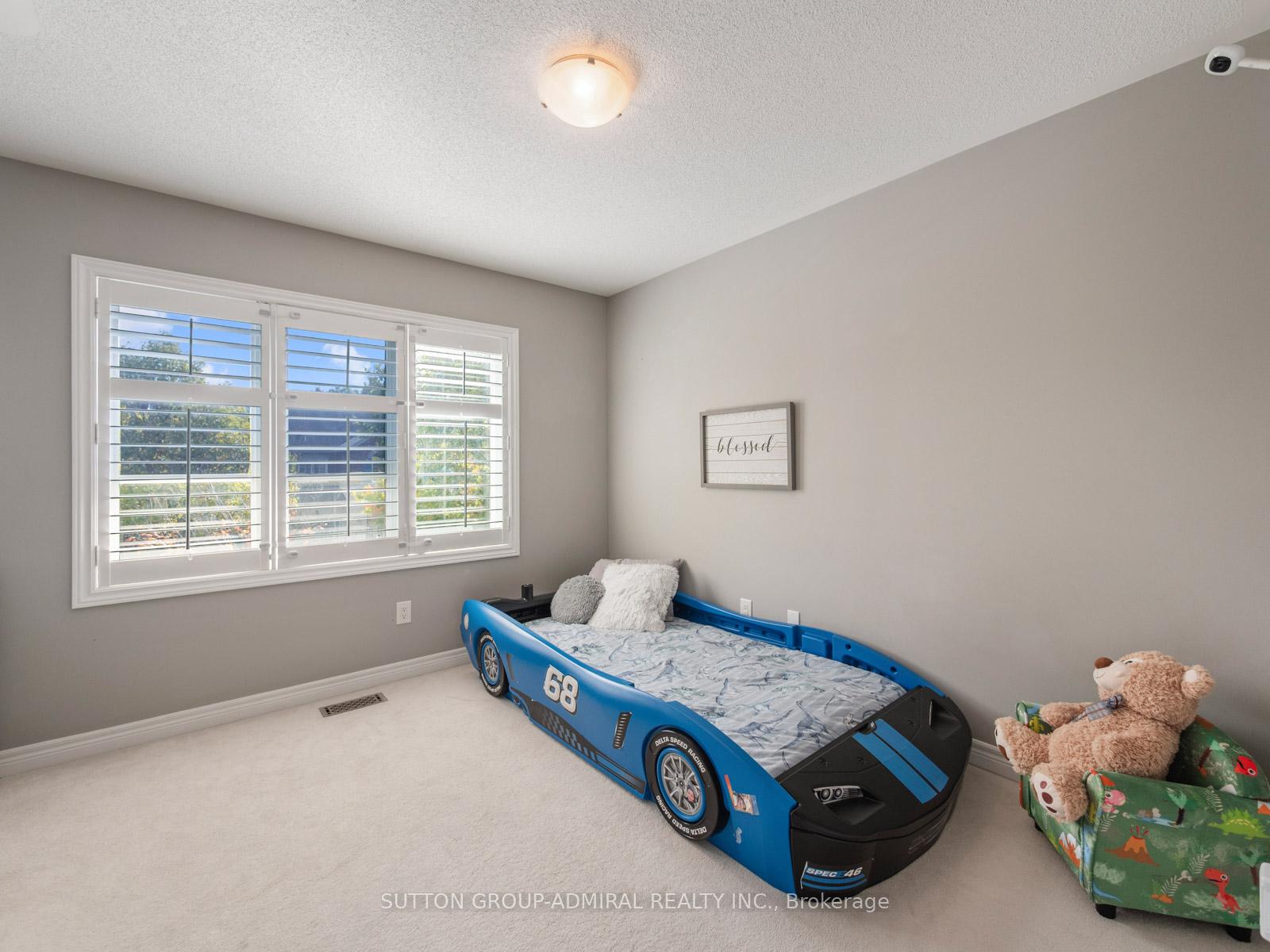 Photo 18 of 362 William Dunn Crescent, Newmarket, Summerhill Estates — HOMEH