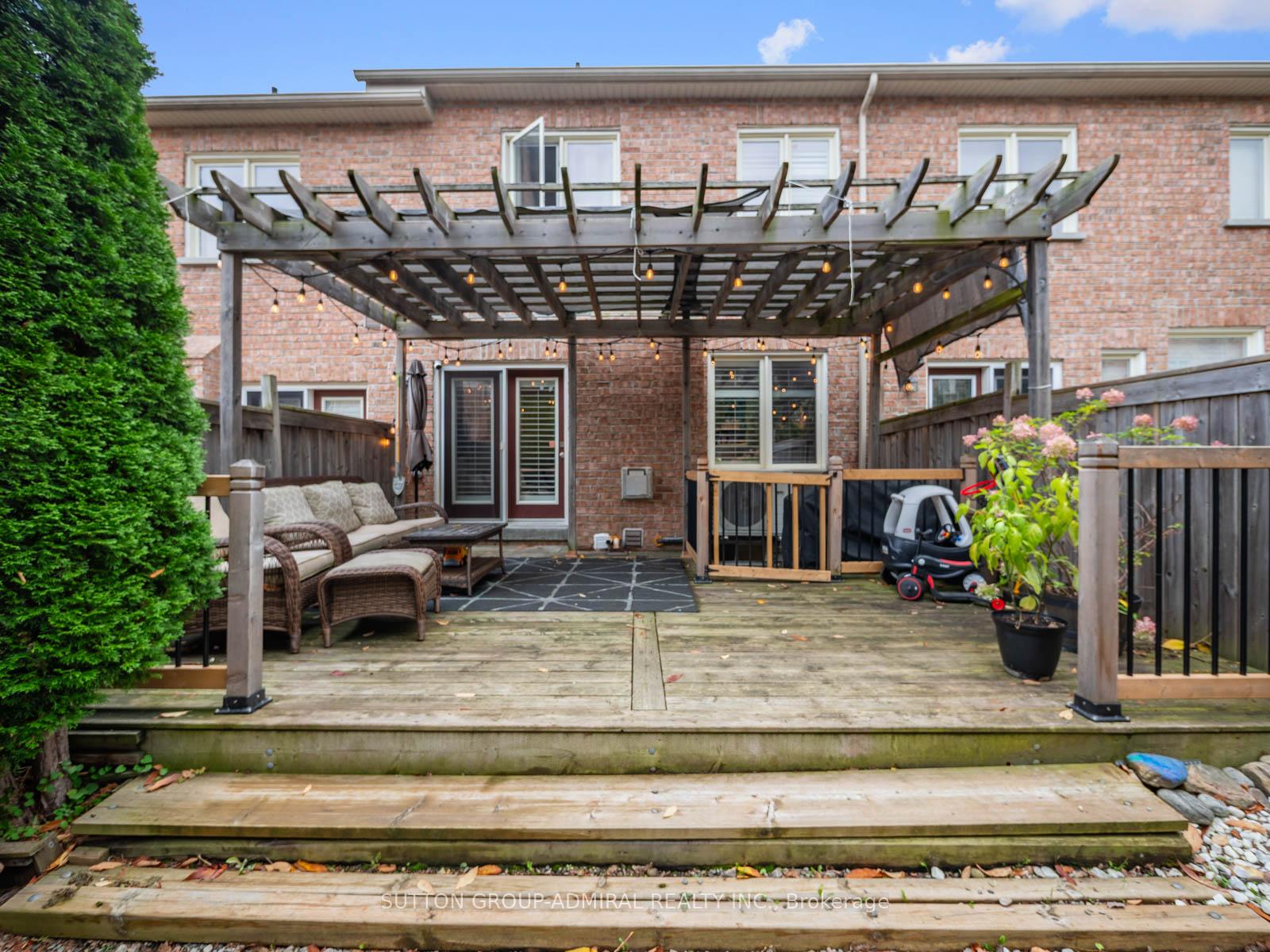 Photo 28 of 362 William Dunn Crescent, Newmarket, Summerhill Estates — HOMEH