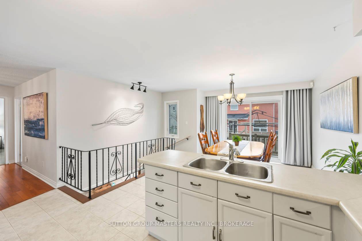 Photo 11 of 984 Ambleside Crescent, Kingston, North of Taylor-Kidd Blvd — HOMEH