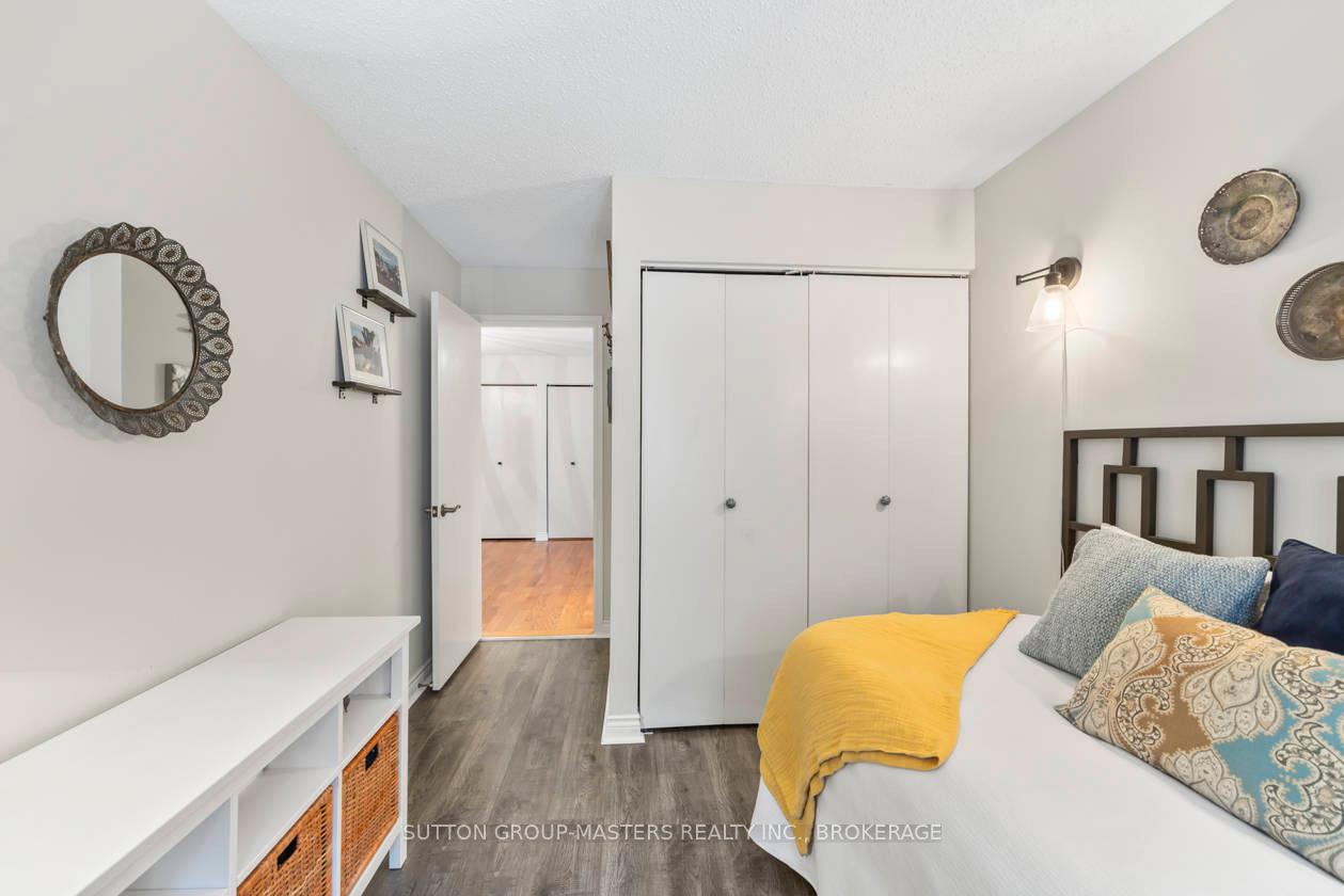Photo 22 of 984 Ambleside Crescent, Kingston, North of Taylor-Kidd Blvd — HOMEH