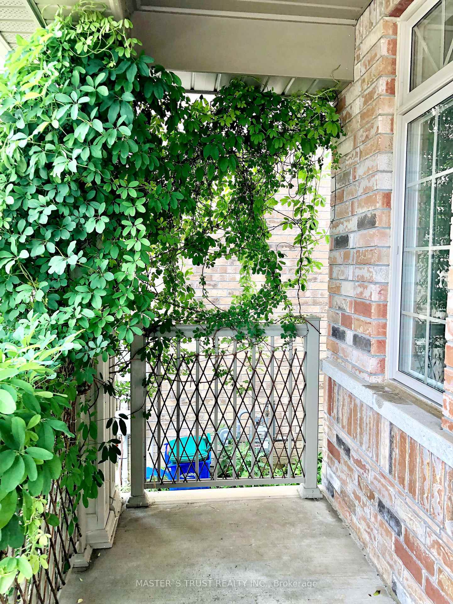 Photo 19 of 1462 Chretien Street, Milton, Ford — HOMEH