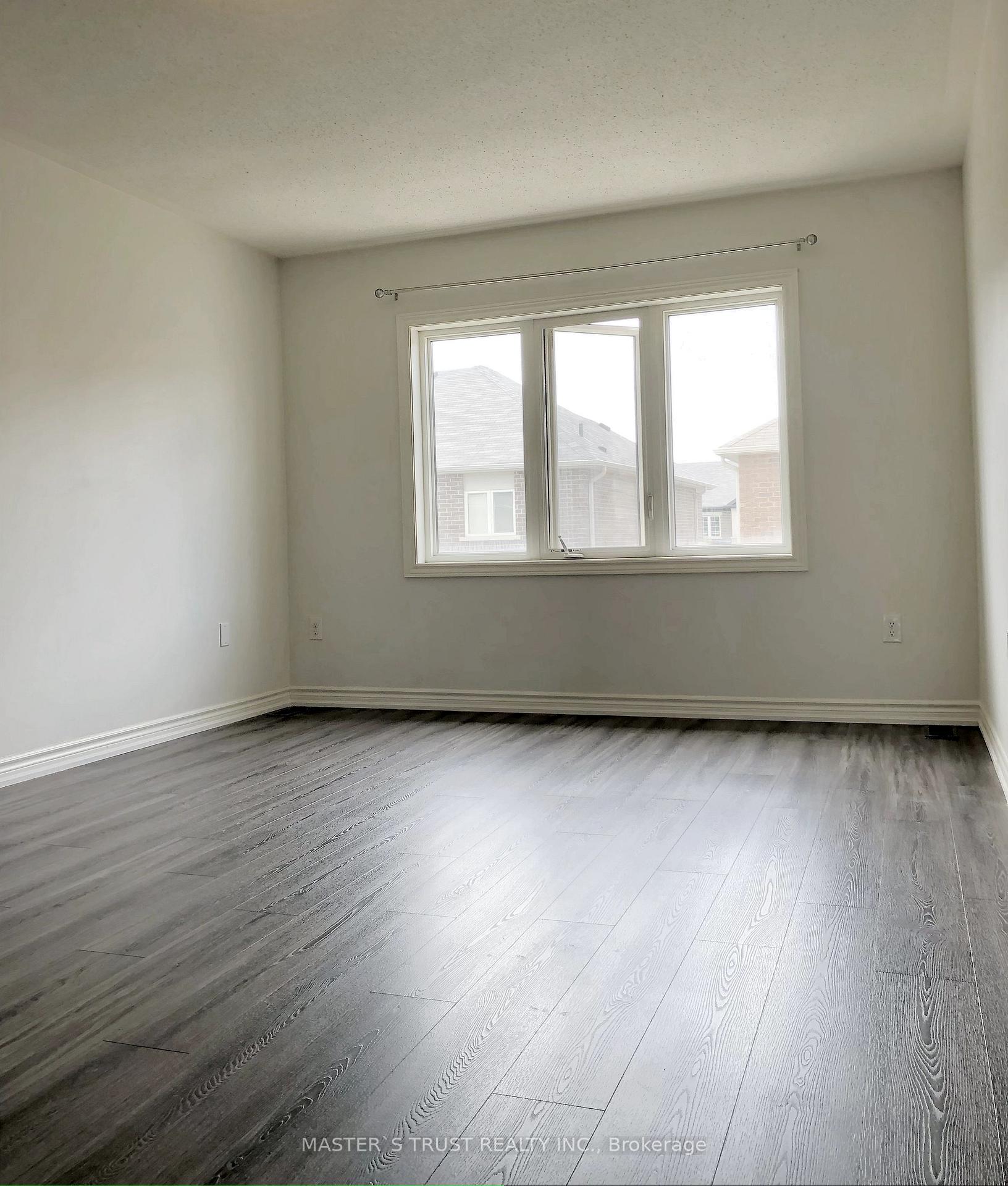 Photo 9 of 1462 Chretien Street, Milton, Ford — HOMEH