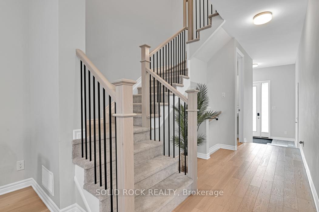 Photo 5 of 39 Jargeau Road, Ottawa, Chapel Hill South - Orleans Village — HOMEH
