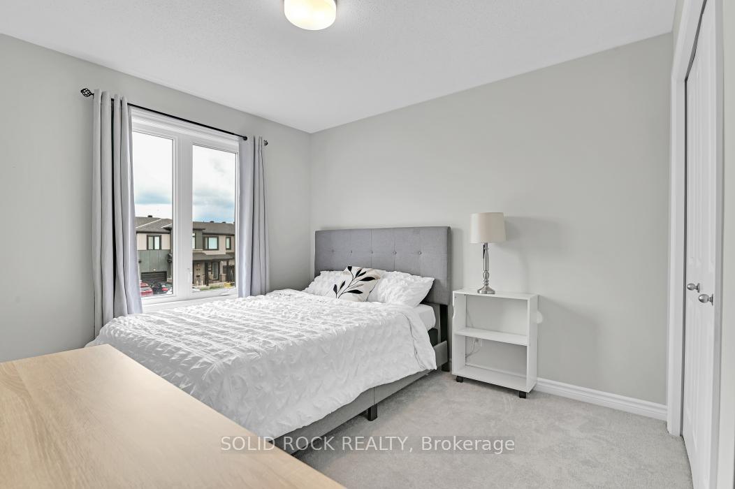 Photo 19 of 39 Jargeau Road, Ottawa, Chapel Hill South - Orleans Village — HOMEH