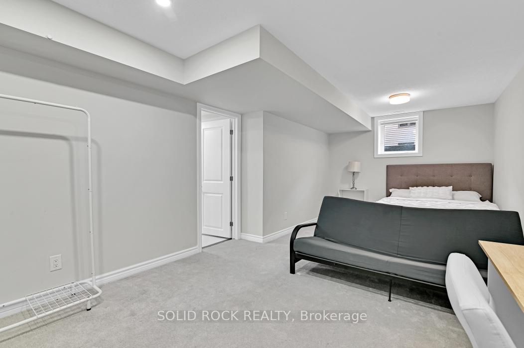 Photo 24 of 39 Jargeau Road, Ottawa, Chapel Hill South - Orleans Village — HOMEH