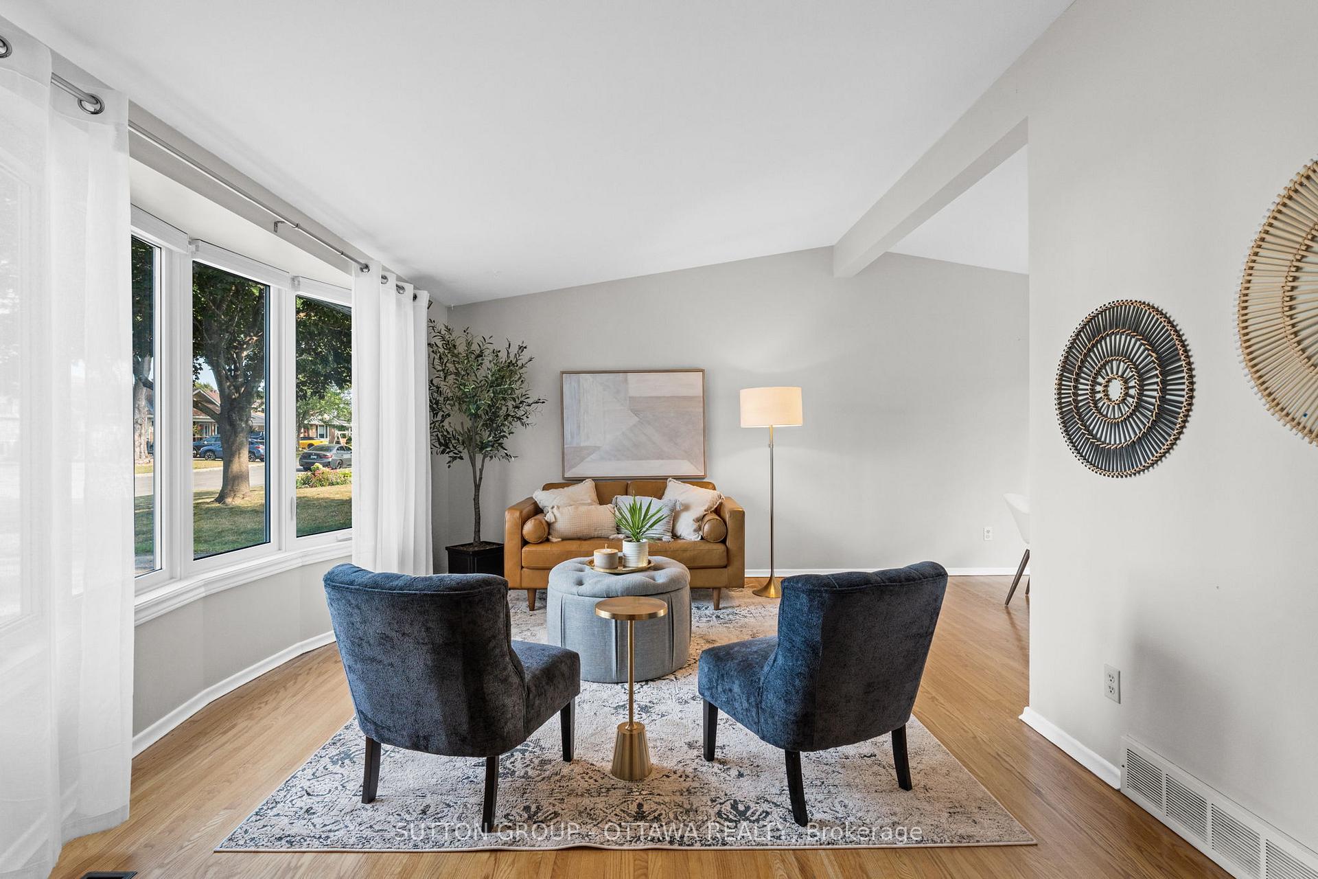 Photo 7 of 1370 Sault Street, Ottawa, Bilberry Creek/Queenswood Heights — HOMEH