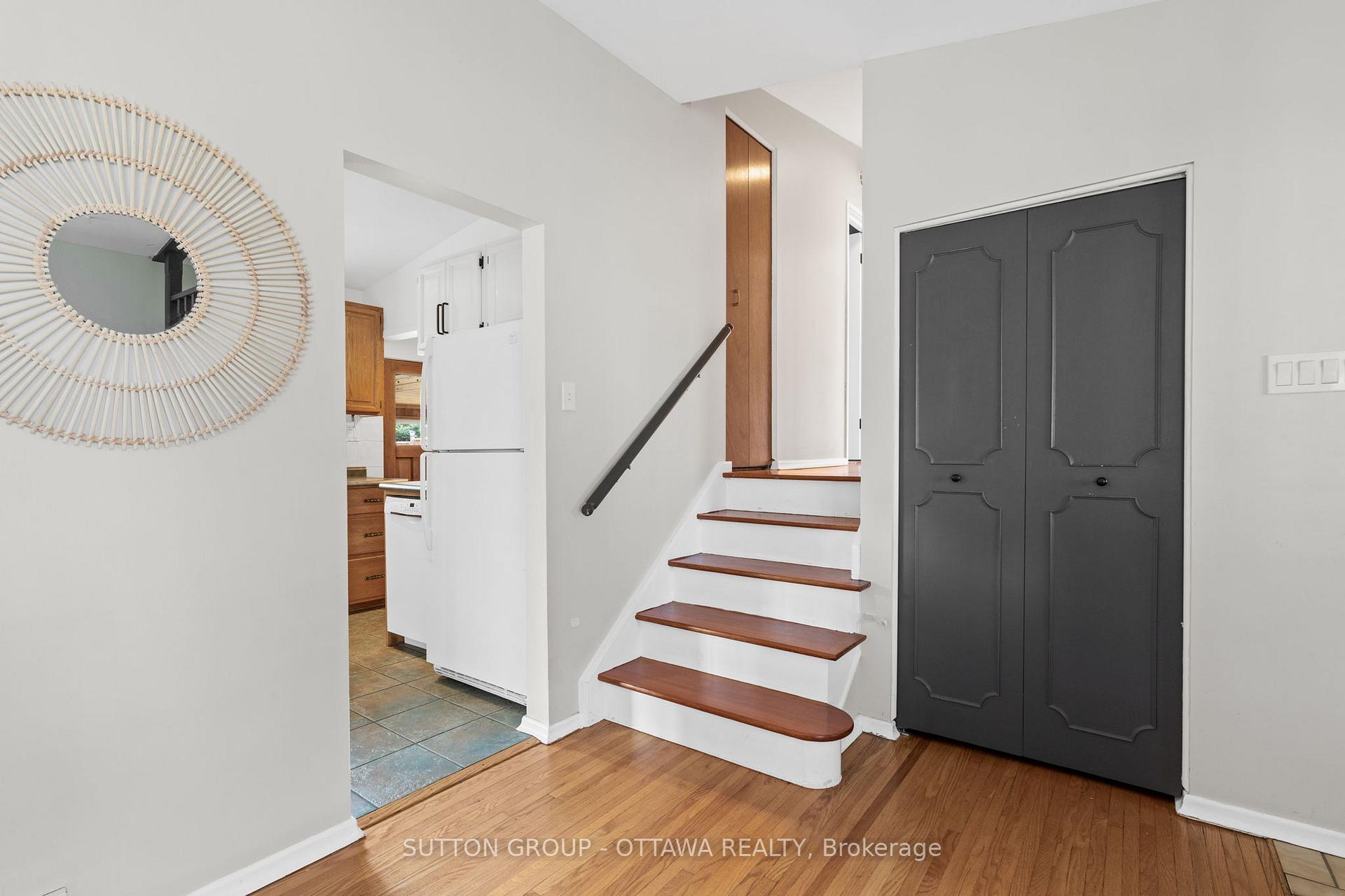 Photo 16 of 1370 Sault Street, Ottawa, Bilberry Creek/Queenswood Heights — HOMEH