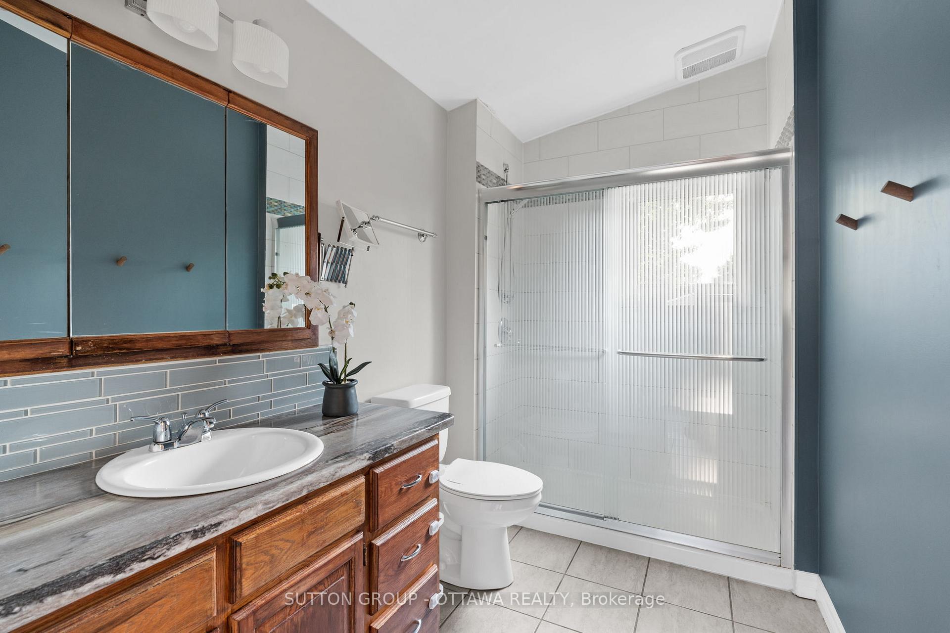 Photo 27 of 1370 Sault Street, Ottawa, Bilberry Creek/Queenswood Heights — HOMEH