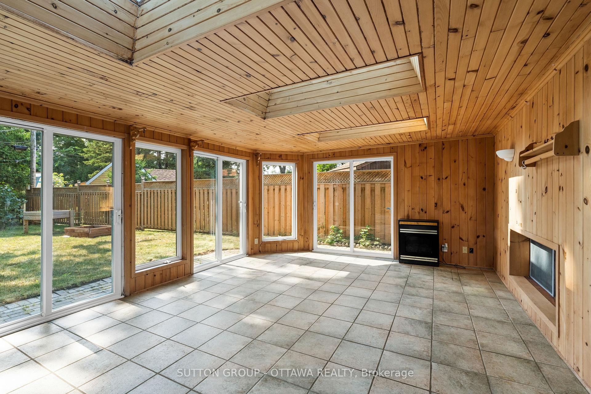 Photo 28 of 1370 Sault Street, Ottawa, Bilberry Creek/Queenswood Heights — HOMEH