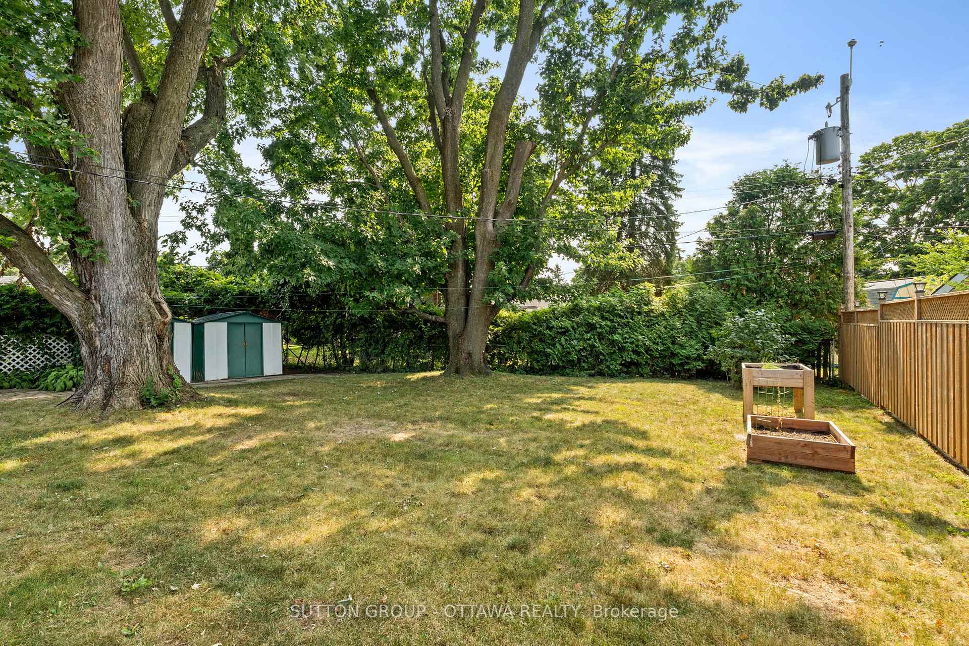 Photo 38 of 1370 Sault Street, Ottawa, Bilberry Creek/Queenswood Heights — HOMEH