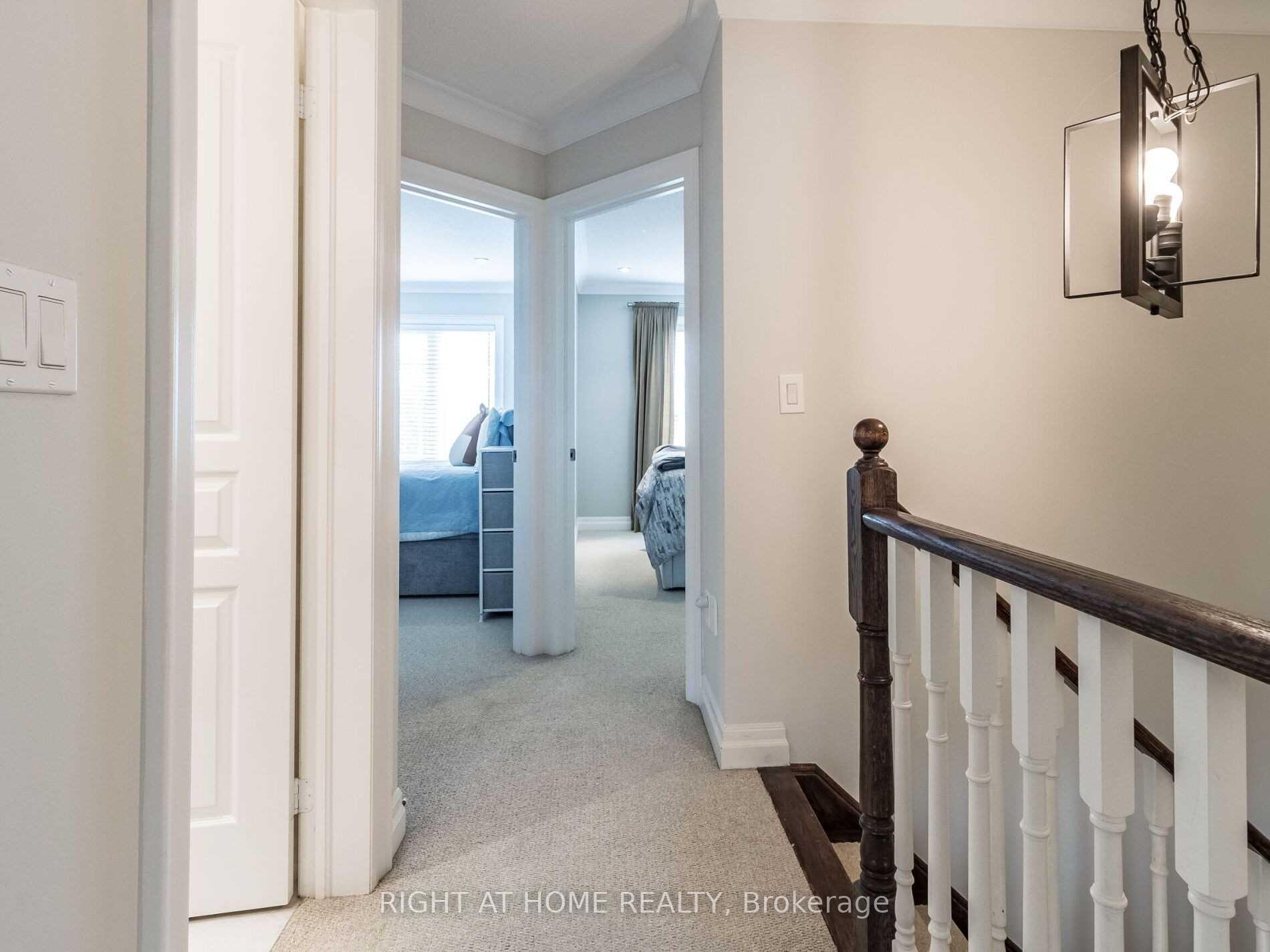 Photo 16 of 2521 Postmaster Drive, Oakville, Westmount — HOMEH