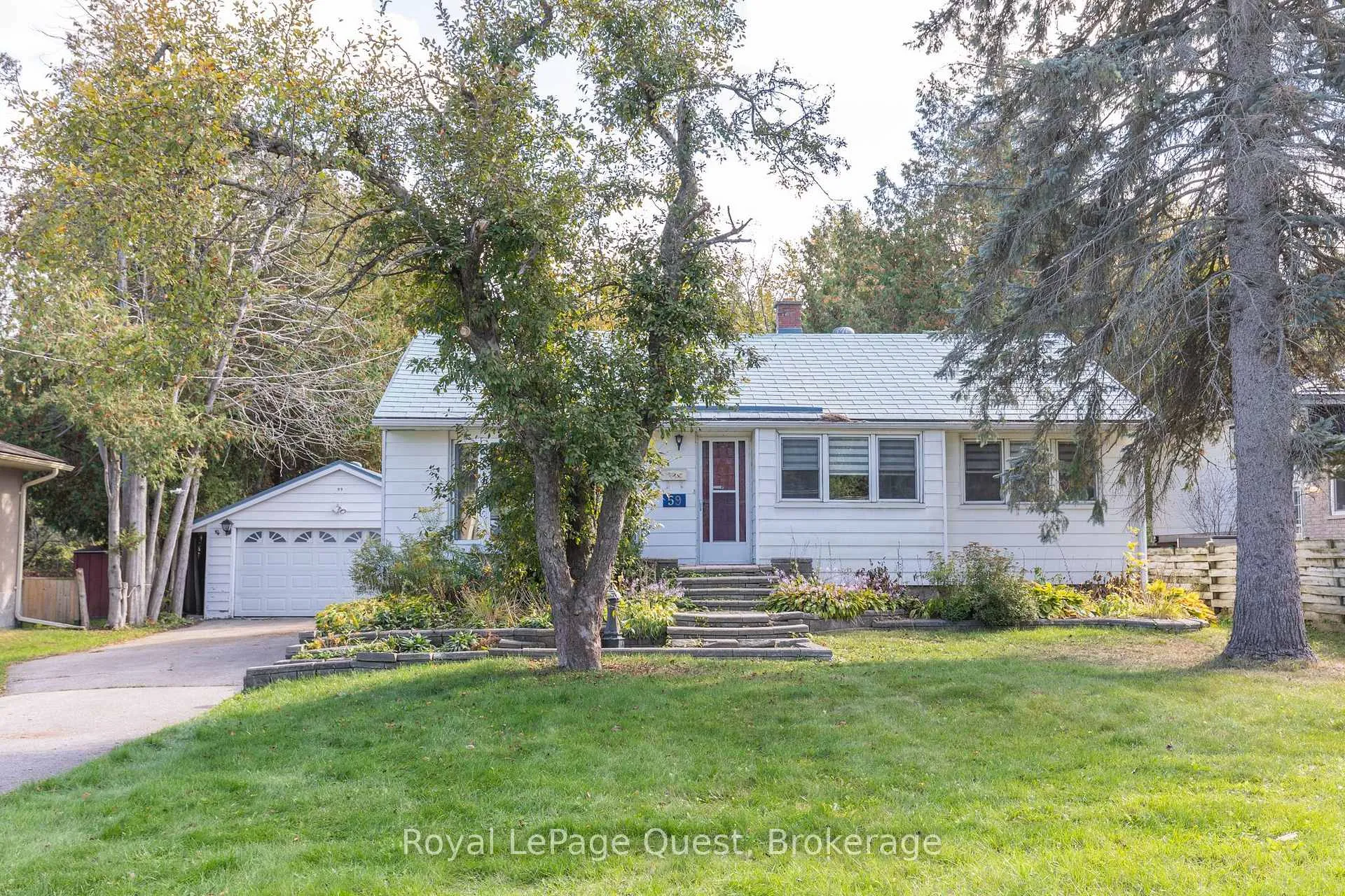 Photo 1 of 59 Fittons Road E, Orillia — HOMEH