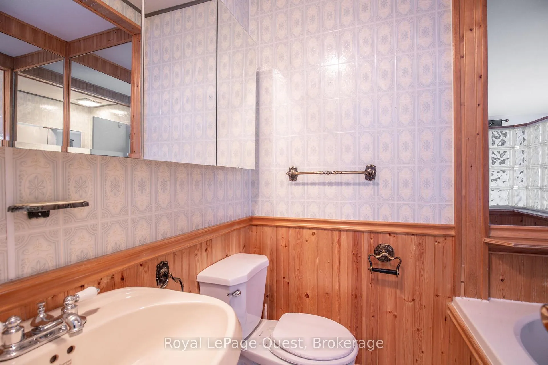 Photo 23 of 59 Fittons Road E, Orillia — HOMEH