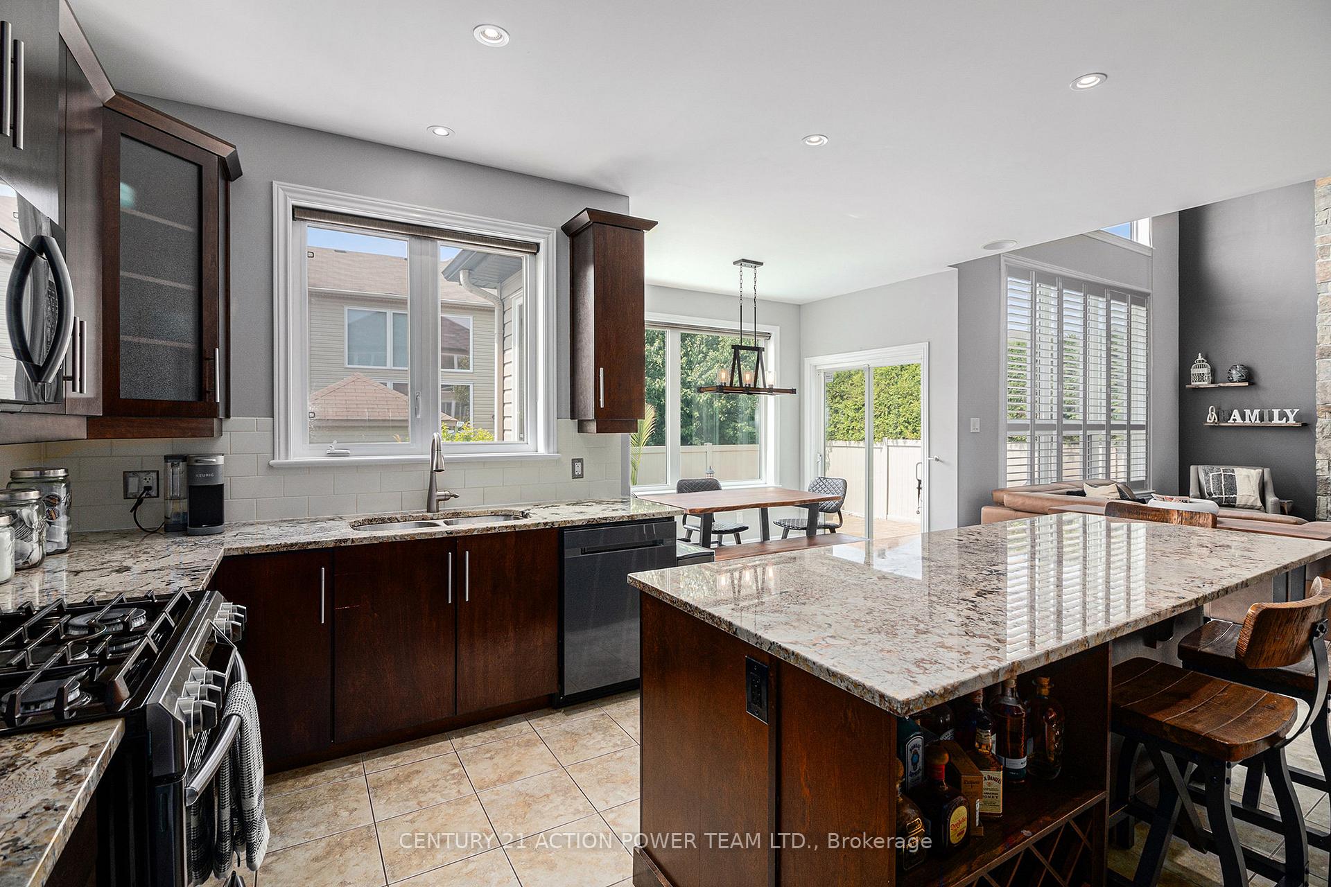 Photo 12 of 995 Fieldfair Way, Ottawa, Notting Hill/Summerside — HOMEH