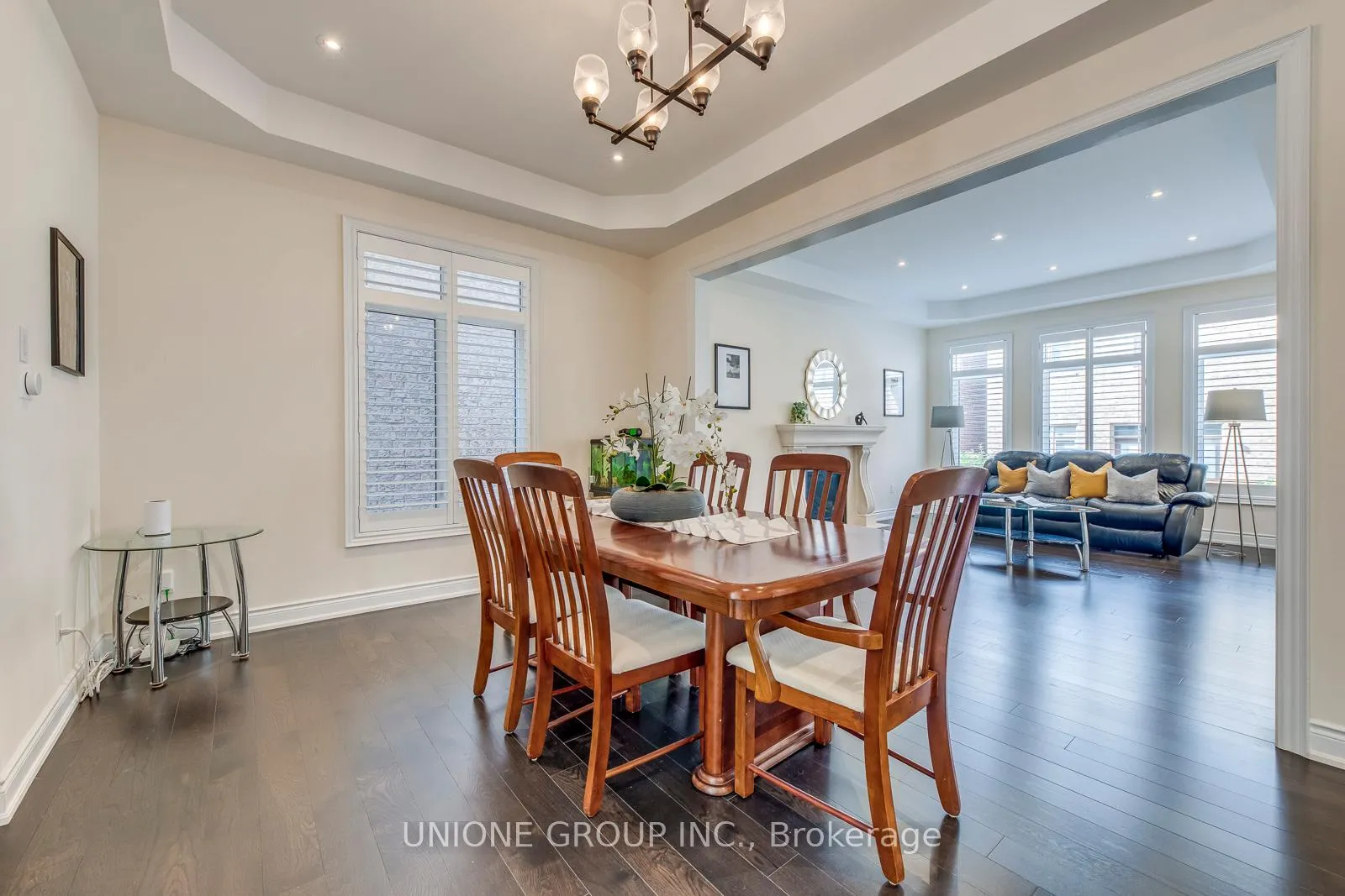 Photo 6 of 3045 Parsonage Crescent, Oakville, Glenorchy — HOMEH