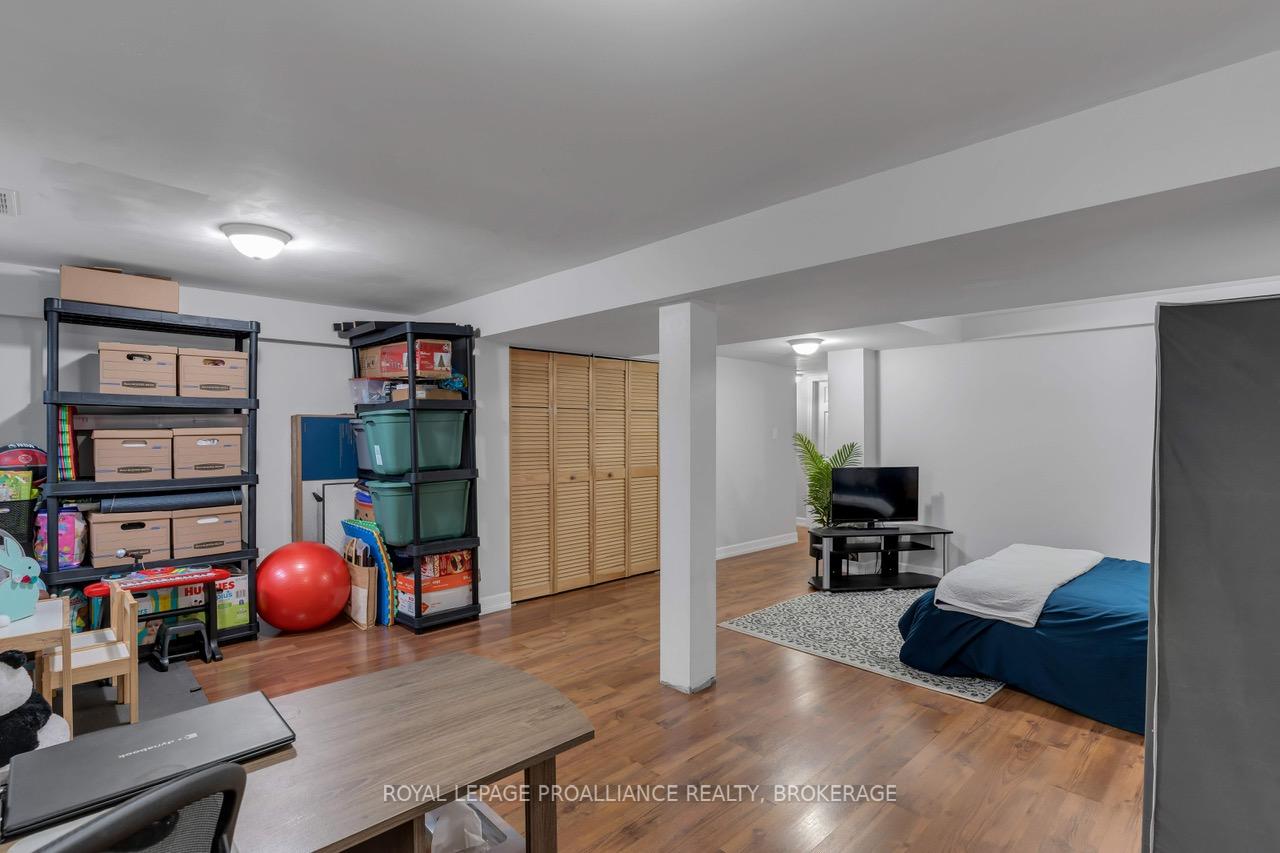Photo 31 of 929 Clearfield Crescent, Kingston, North of Taylor-Kidd Blvd — HOMEH