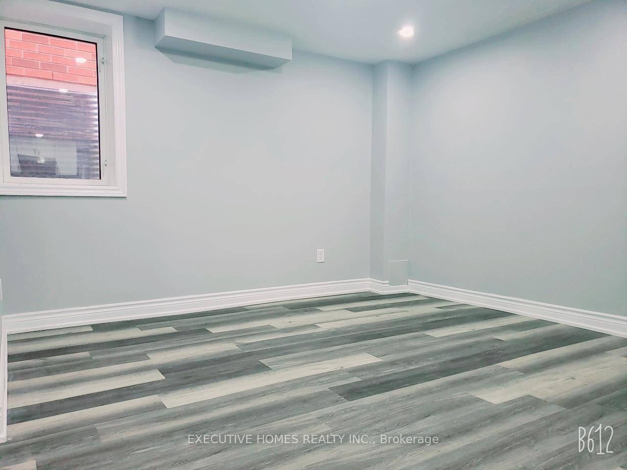 Photo 6 of Unit Bsmt, 905 Stoutt Crescent, Milton, Coates — HOMEH