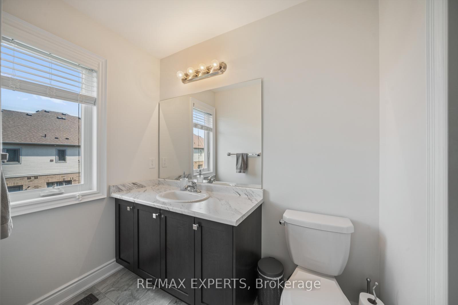 Photo 21 of 115 Arnold Crescent, New Tecumseth, Alliston — HOMEH