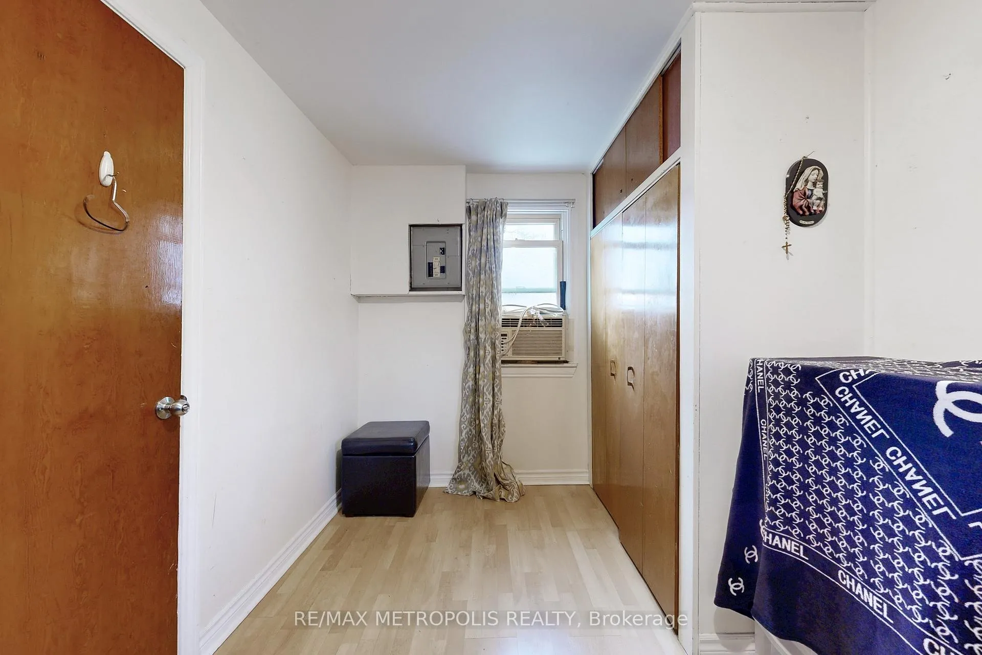Photo 22 of 759 Douglas Street, Oshawa, Lakeview — HOMEH
