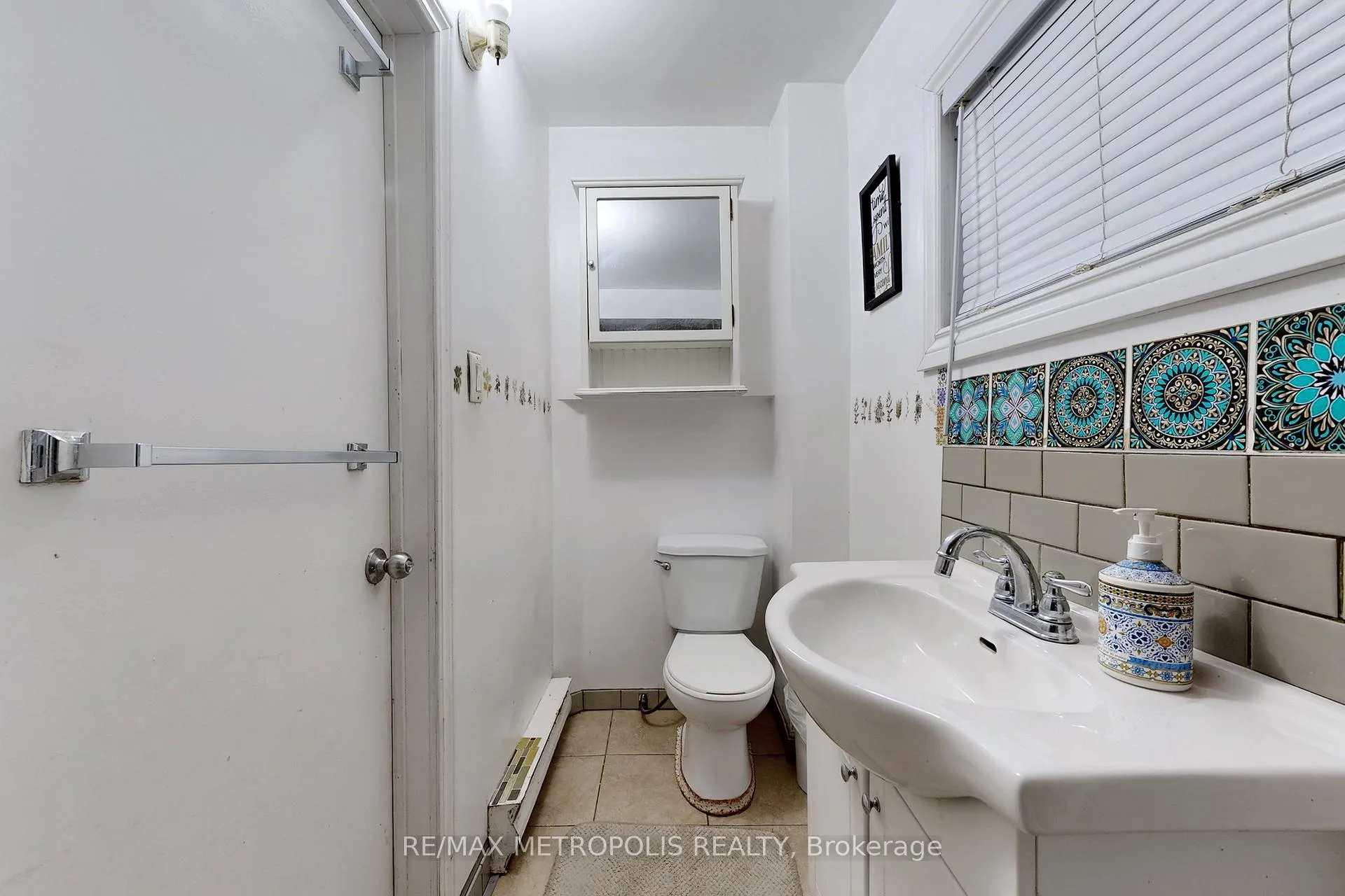 Photo 31 of 759 Douglas Street, Oshawa, Lakeview — HOMEH