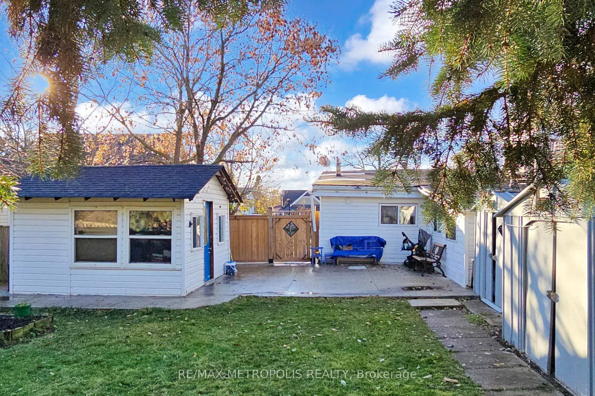Photo 34 of 759 Douglas Street, Oshawa, Lakeview — HOMEH