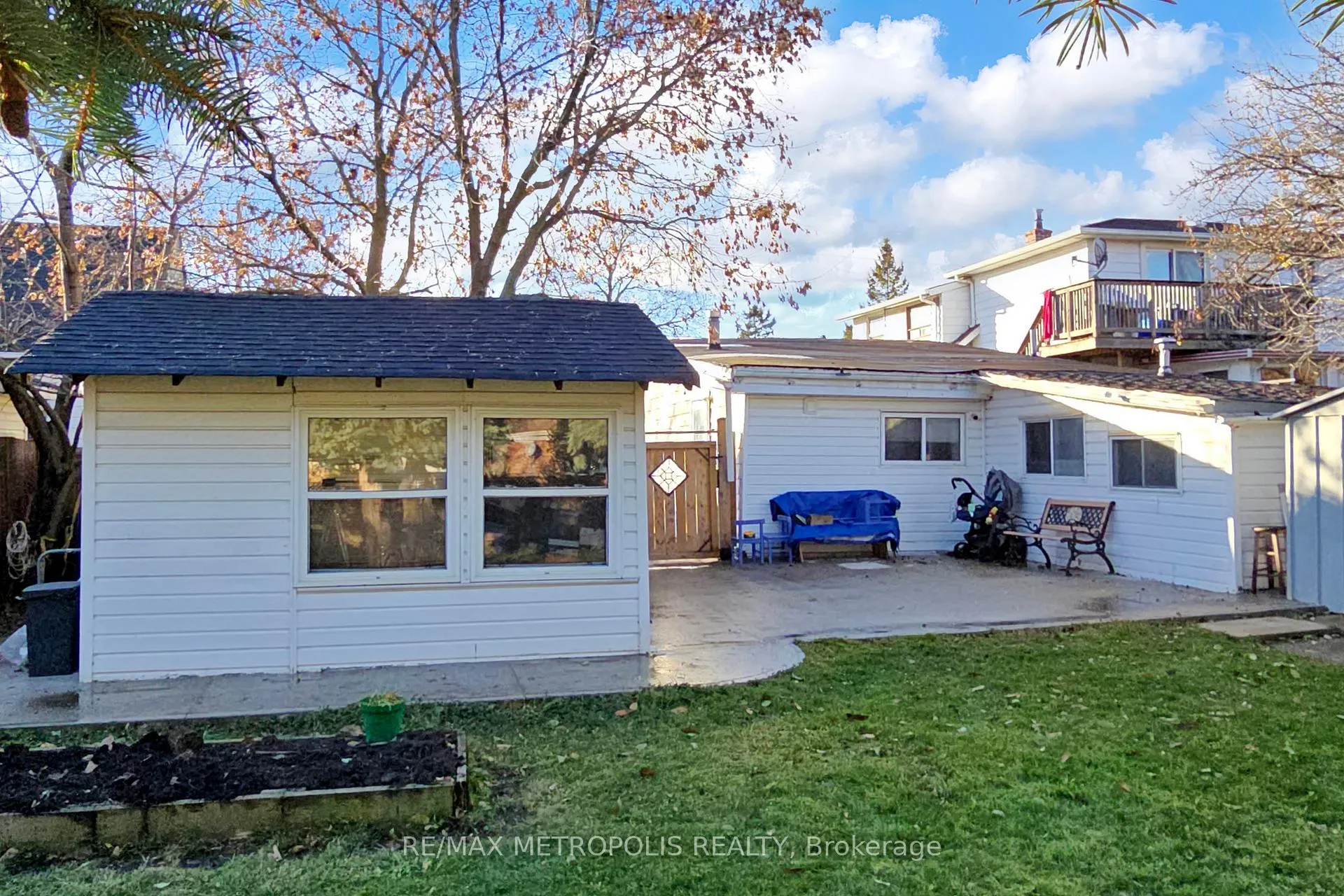 Photo 36 of 759 Douglas Street, Oshawa, Lakeview — HOMEH