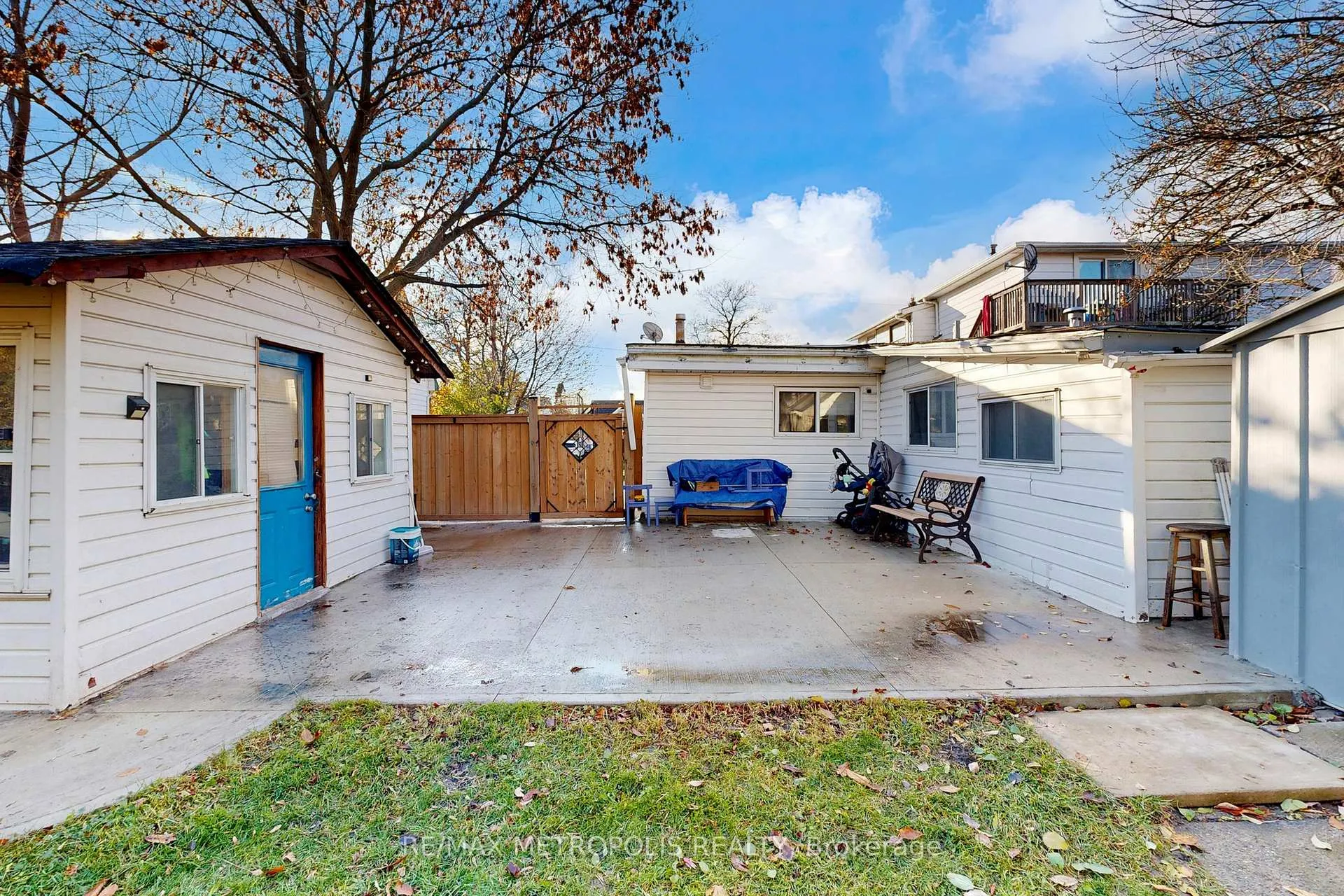 Photo 37 of 759 Douglas Street, Oshawa, Lakeview — HOMEH