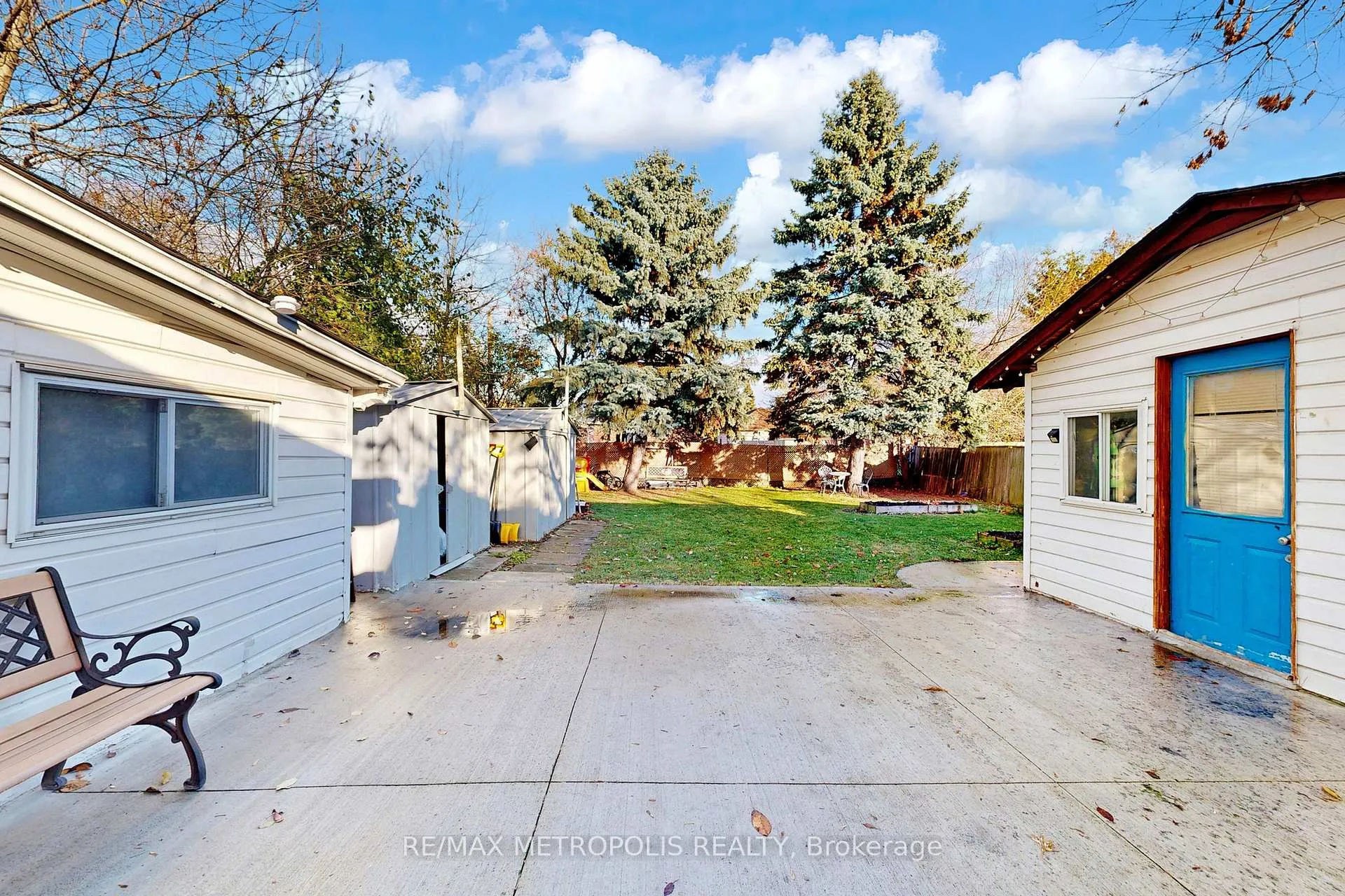 Photo 40 of 759 Douglas Street, Oshawa, Lakeview — HOMEH