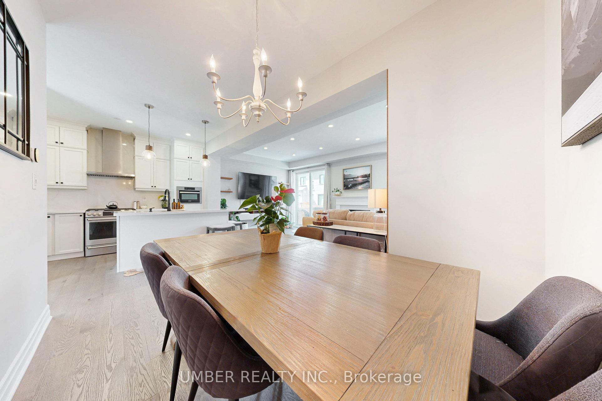 Photo 11 of 1278 Kovachik Boulevard, Milton, Walker — HOMEH