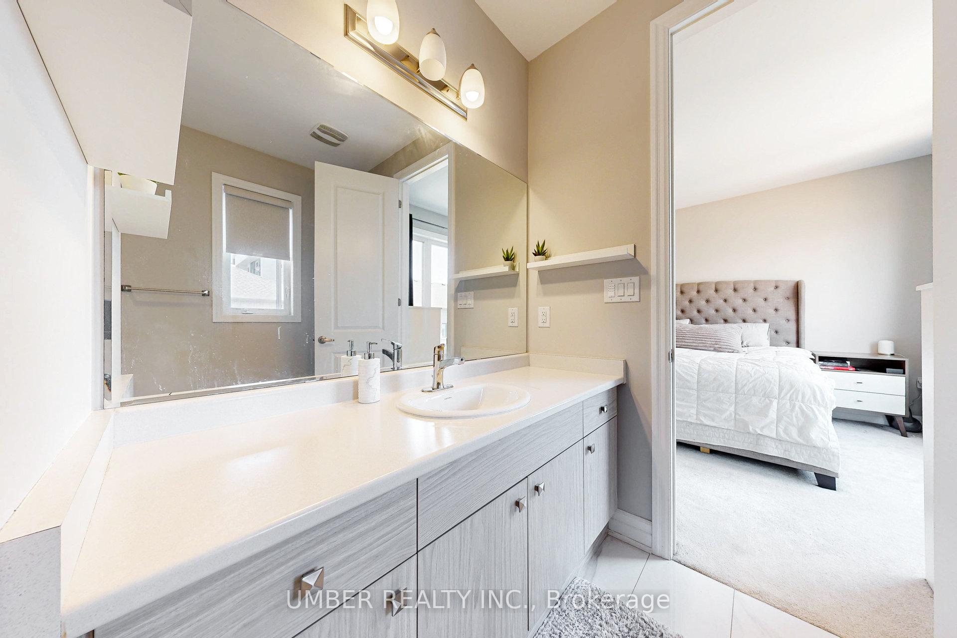 Photo 13 of 1278 Kovachik Boulevard, Milton, Walker — HOMEH