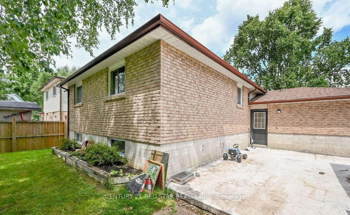 Photo 32 of 99 Boyne Crescent, New Tecumseth, Alliston — HOMEH