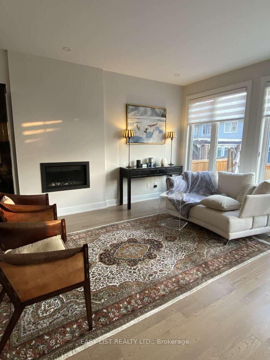 Photo 4 of 732 Cap Diamant Way, Ottawa, Camelot — HOMEH