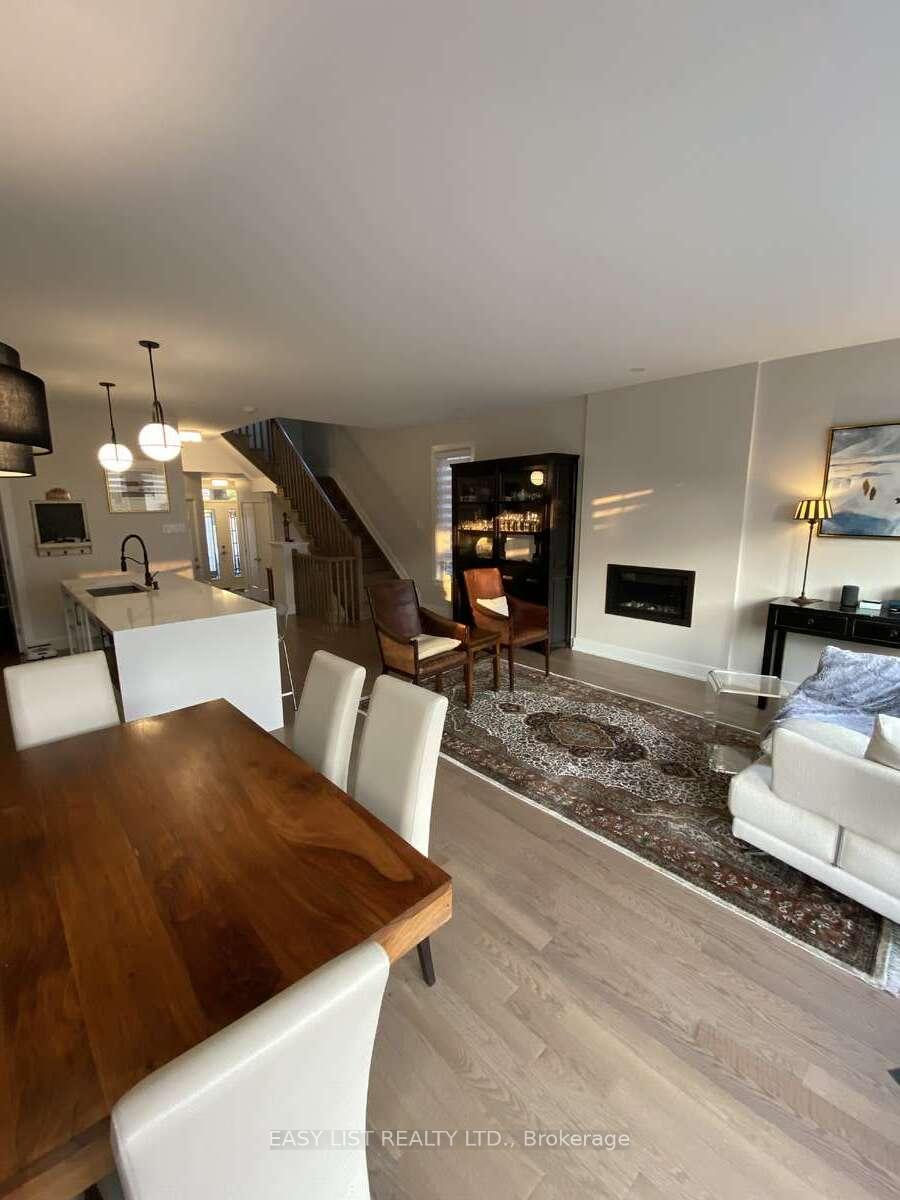 Photo 5 of 732 Cap Diamant Way, Ottawa, Camelot — HOMEH