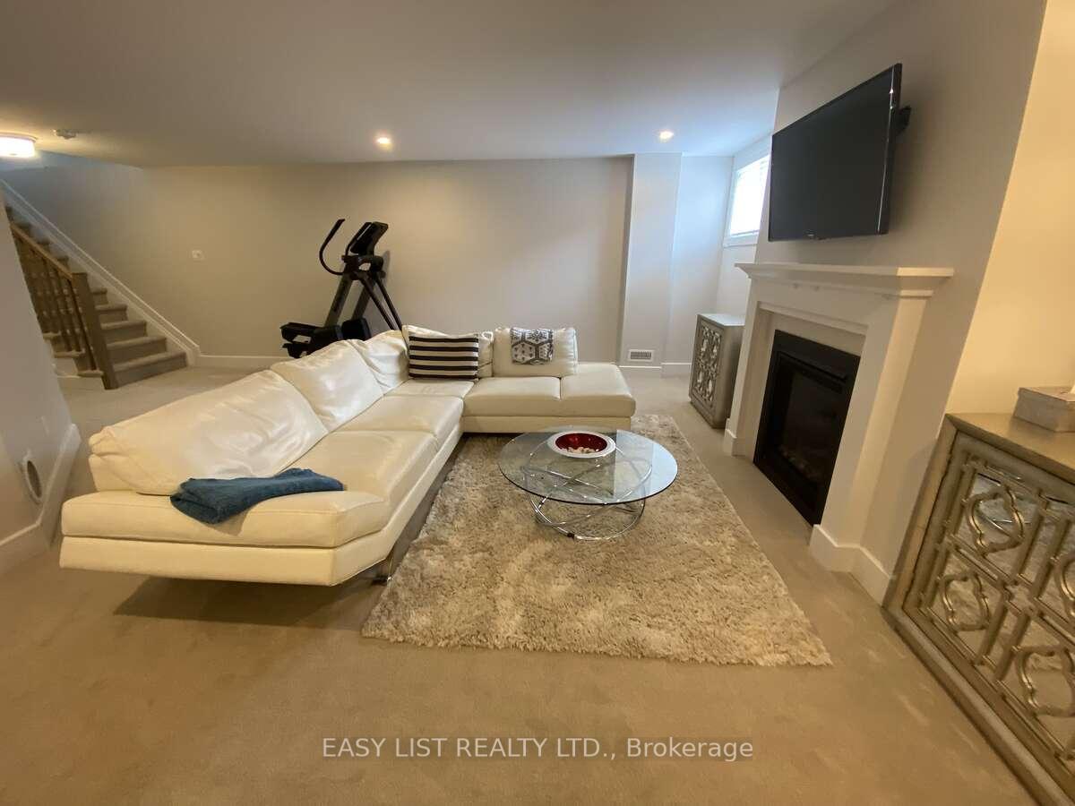 Photo 20 of 732 Cap Diamant Way, Ottawa, Camelot — HOMEH