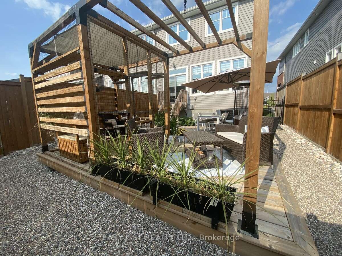 Photo 23 of 732 Cap Diamant Way, Ottawa, Camelot — HOMEH