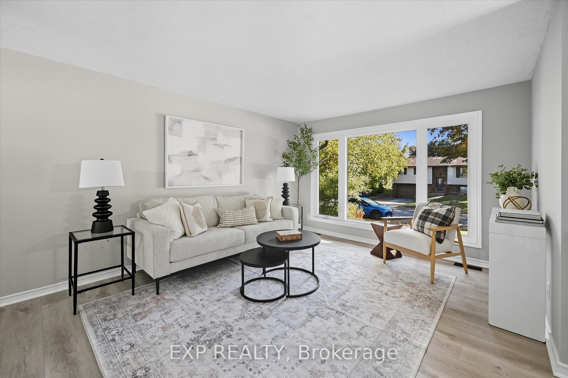 Photo 6 of 19 Aaron Drive, Norfolk, Port Dover — HOMEH