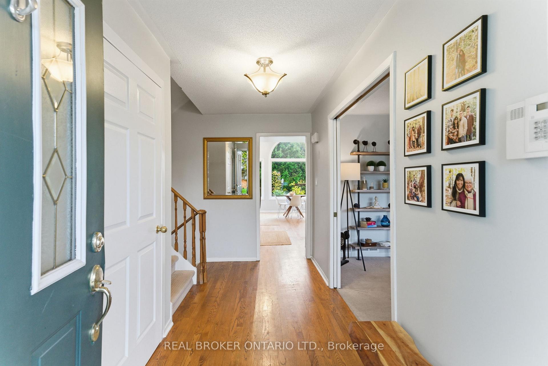 Photo 2 of 423 Donnybrook Road, Oakville, Ford — HOMEH