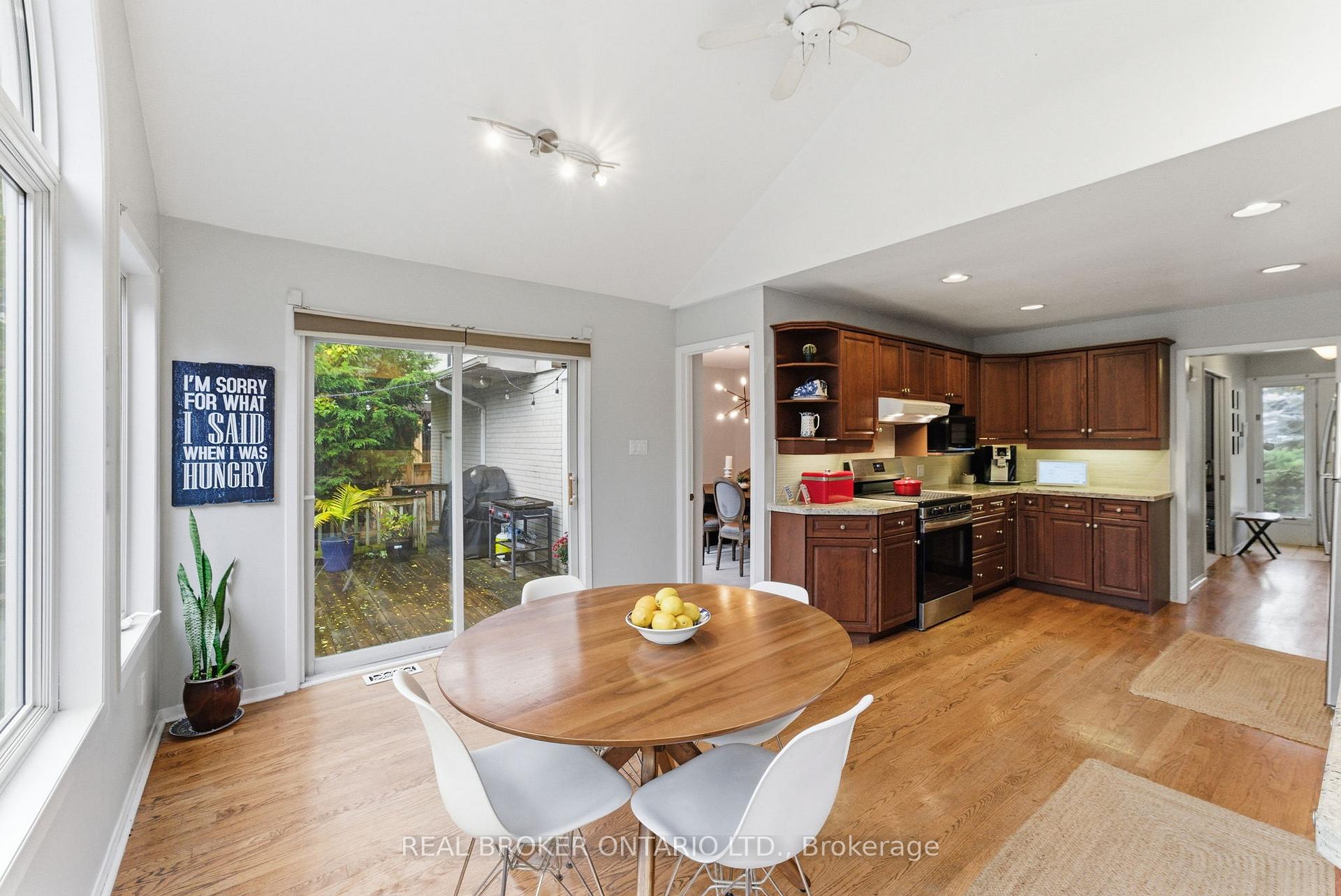 Photo 12 of 423 Donnybrook Road, Oakville, Ford — HOMEH
