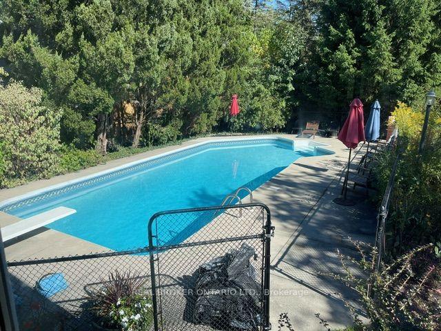Photo 33 of 423 Donnybrook Road, Oakville, Ford — HOMEH