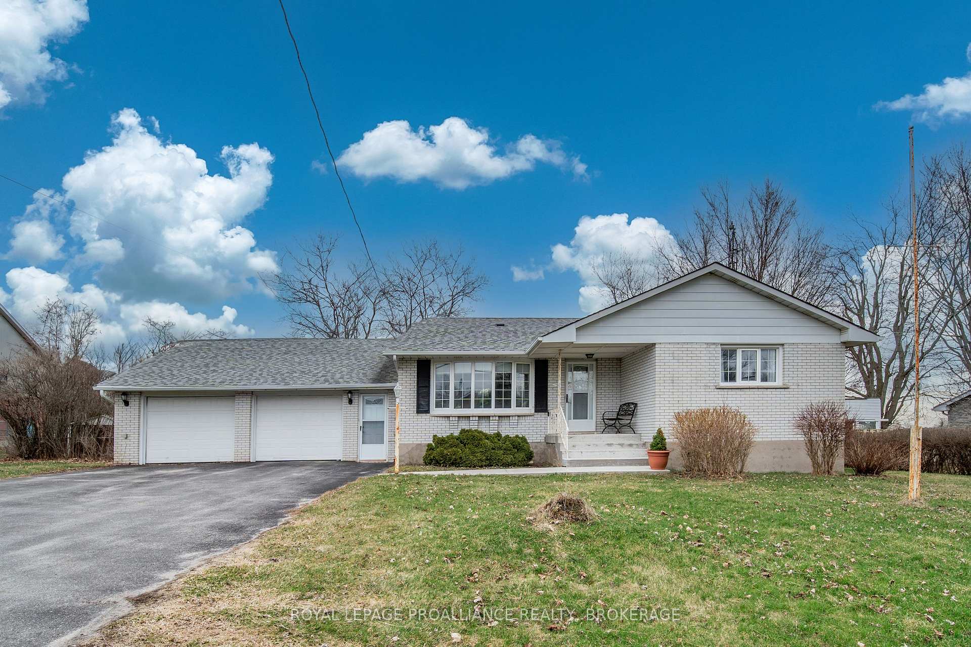 Photo 1 of 2240 Battersea Road, Kingston, City North of 401 — HOMEH