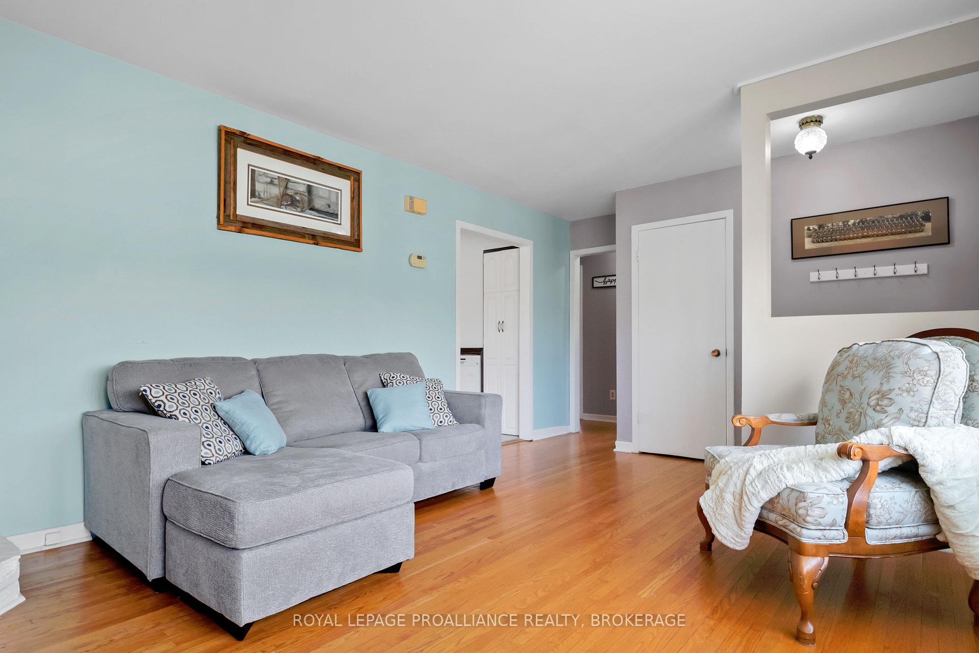 Photo 4 of 2240 Battersea Road, Kingston, City North of 401 — HOMEH