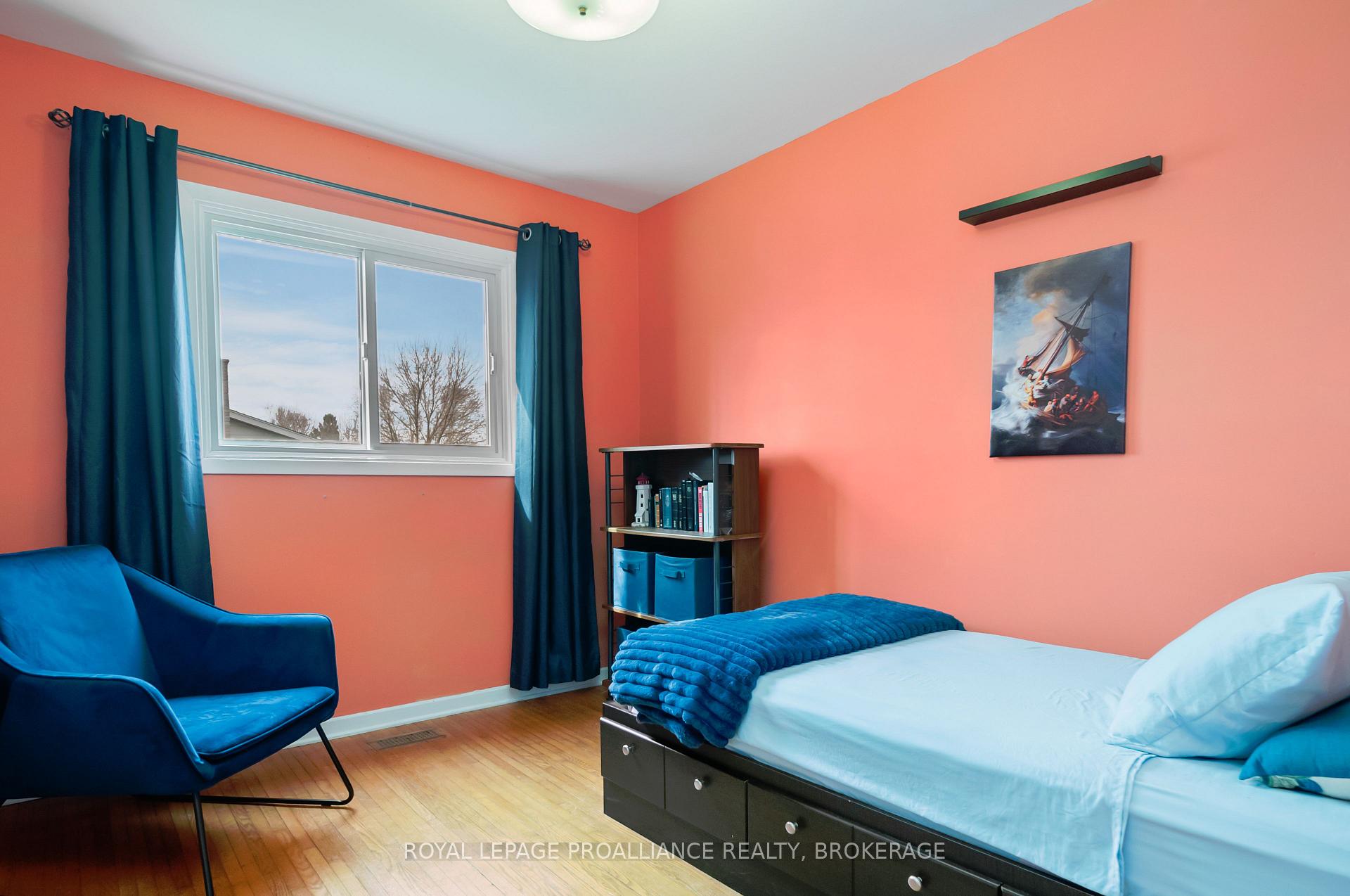 Photo 23 of 2240 Battersea Road, Kingston, City North of 401 — HOMEH